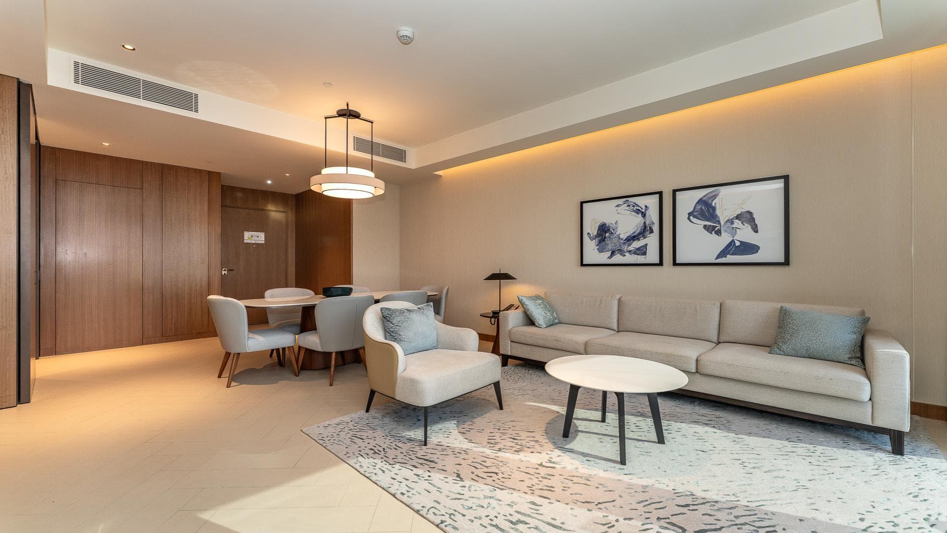 Luxurious living room in 3-bedroom apartment, The Address Residences Downtown Dubai