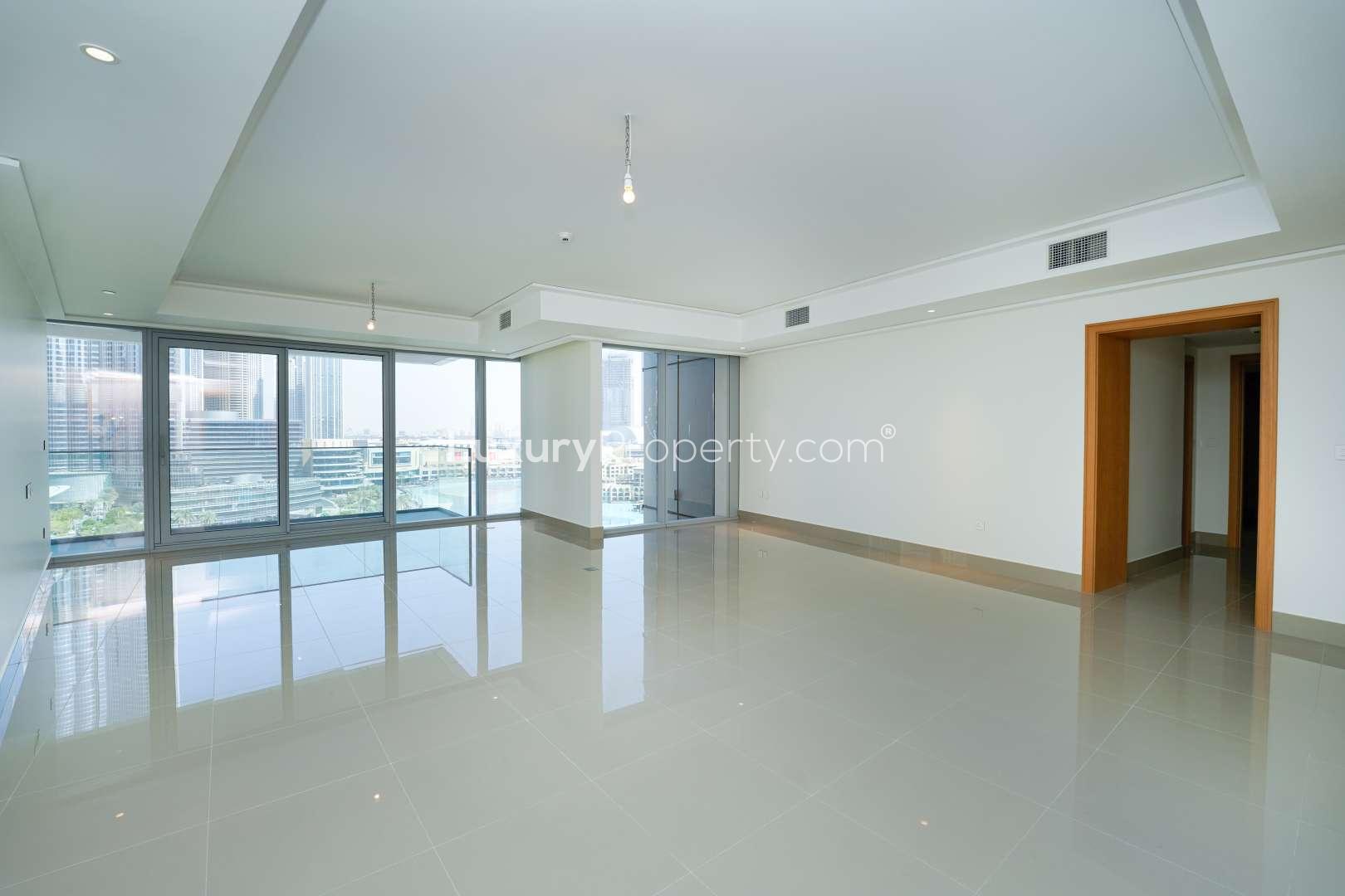 Floor plan of 3-bedroom apartment in Opera Grand, Downtown Dubai, spacious layout