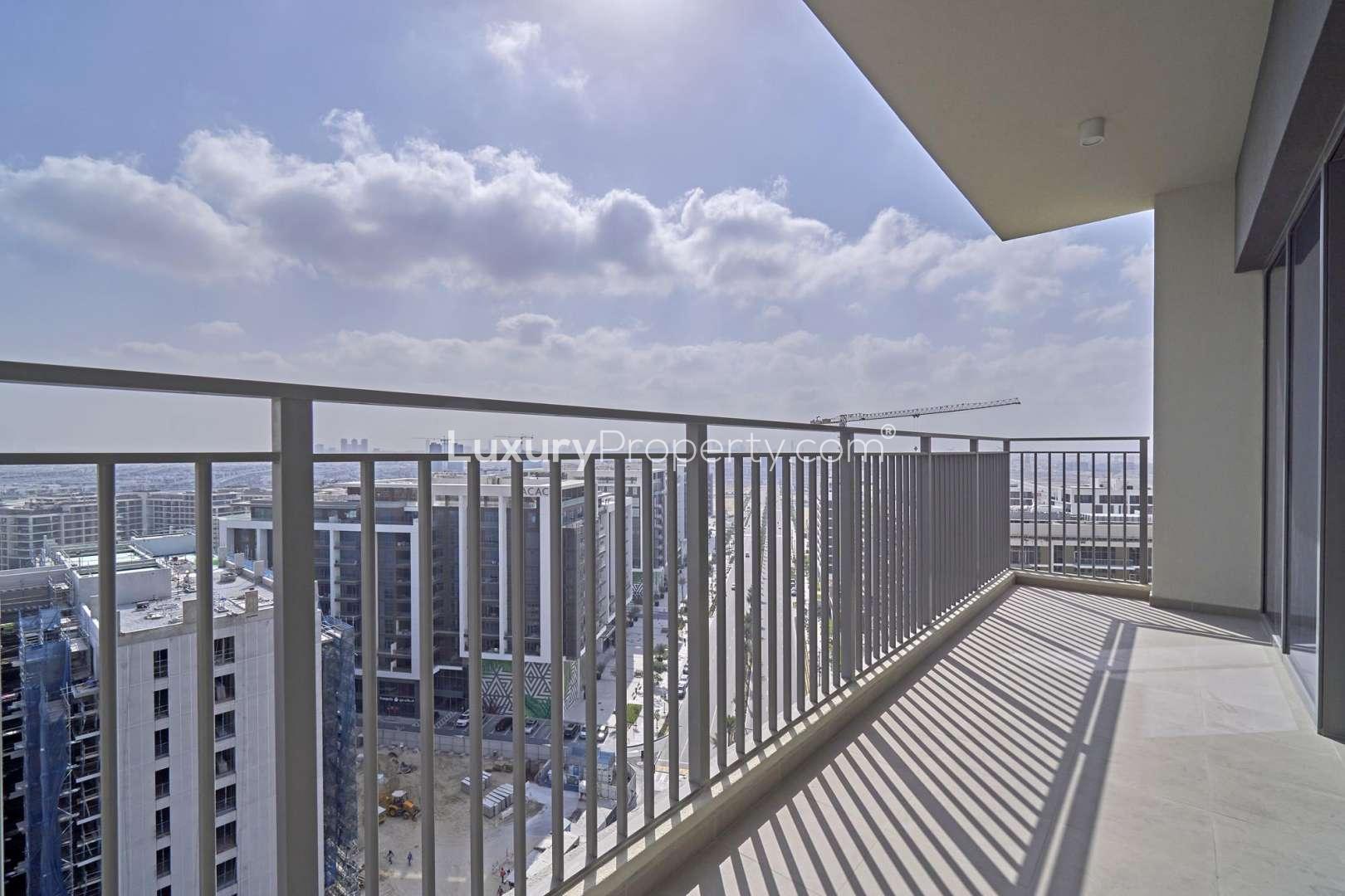 Bright living area with large windows in Park Heights I, Dubai Hills Estate apartment