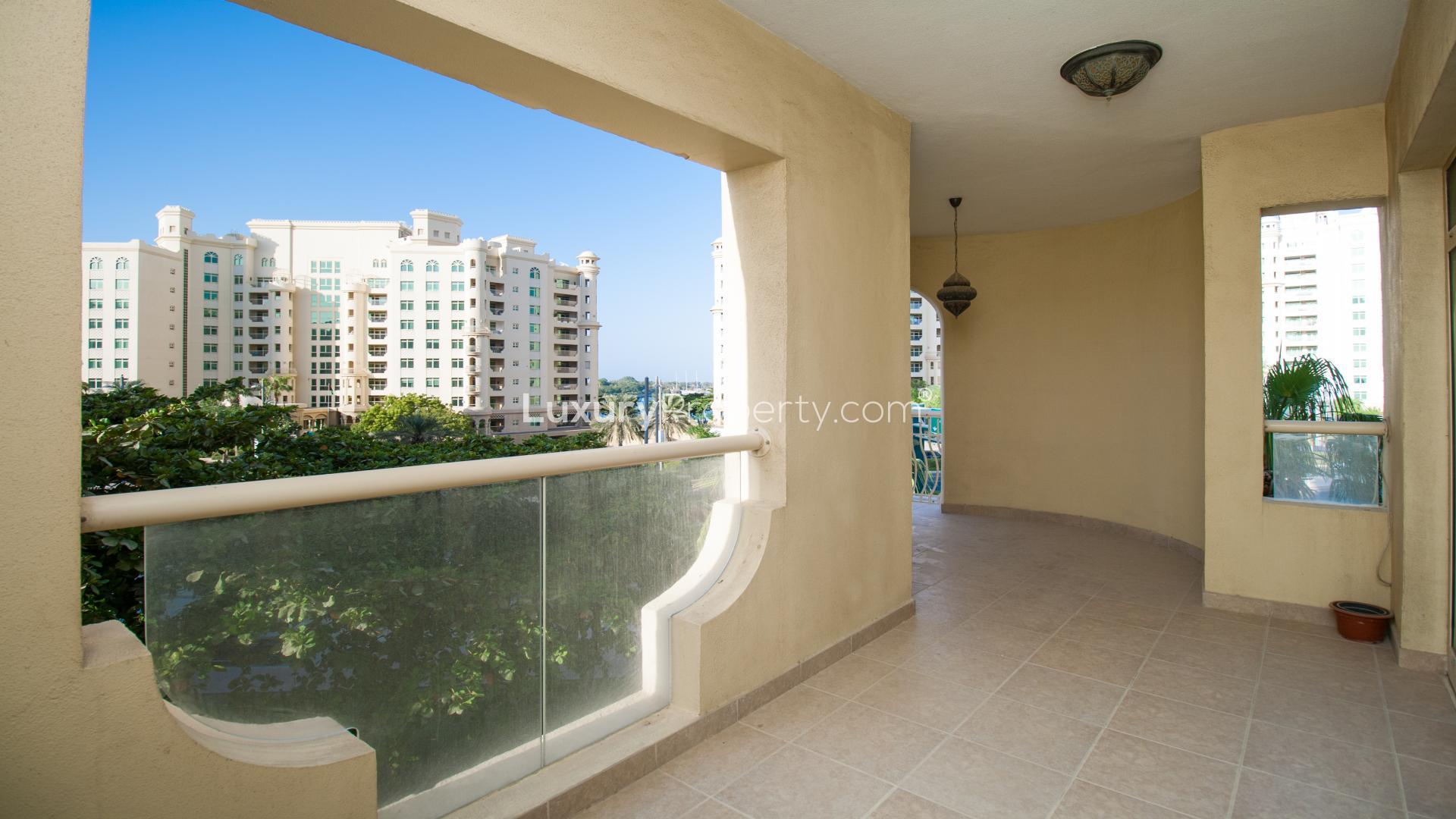 Spacious living room in furnished Type C apartment, Shoreline, Palm Jumeirah for rent