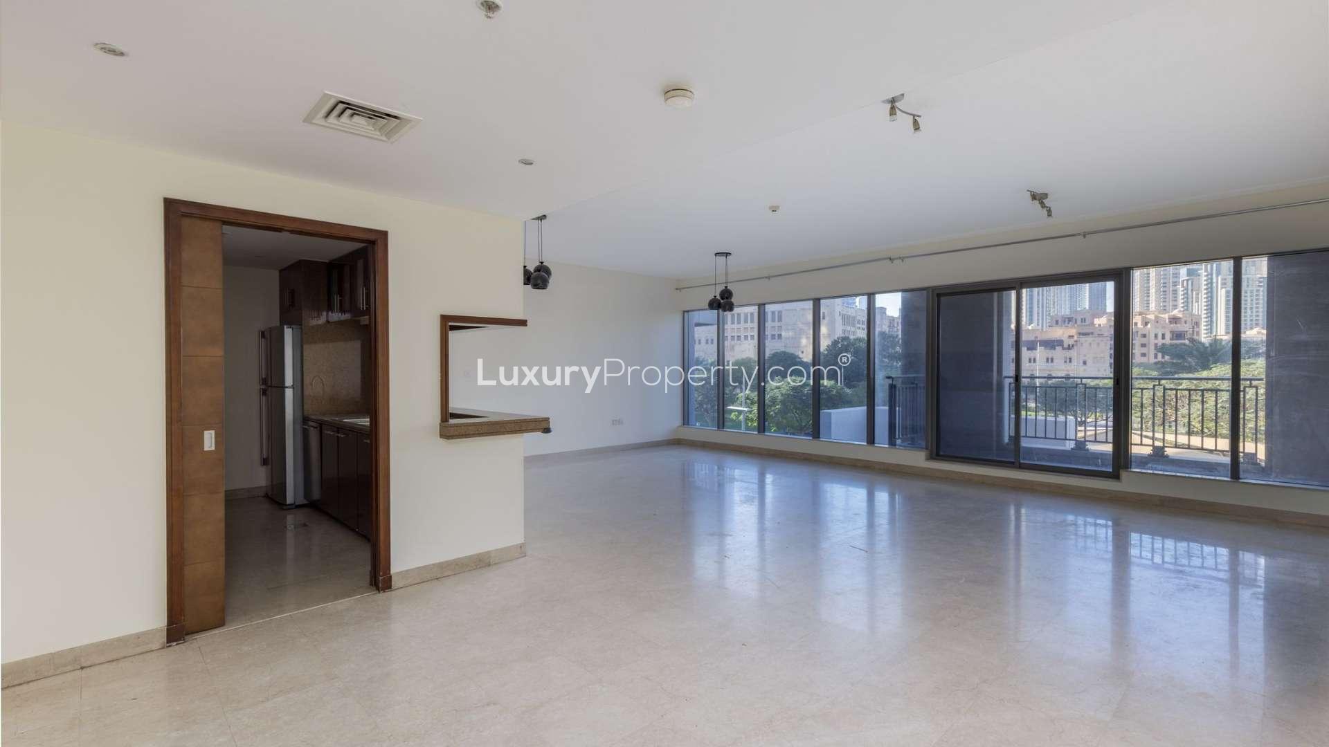 Hallway in 3-bedroom duplex villa for rent, Downtown Dubai, South Ridge