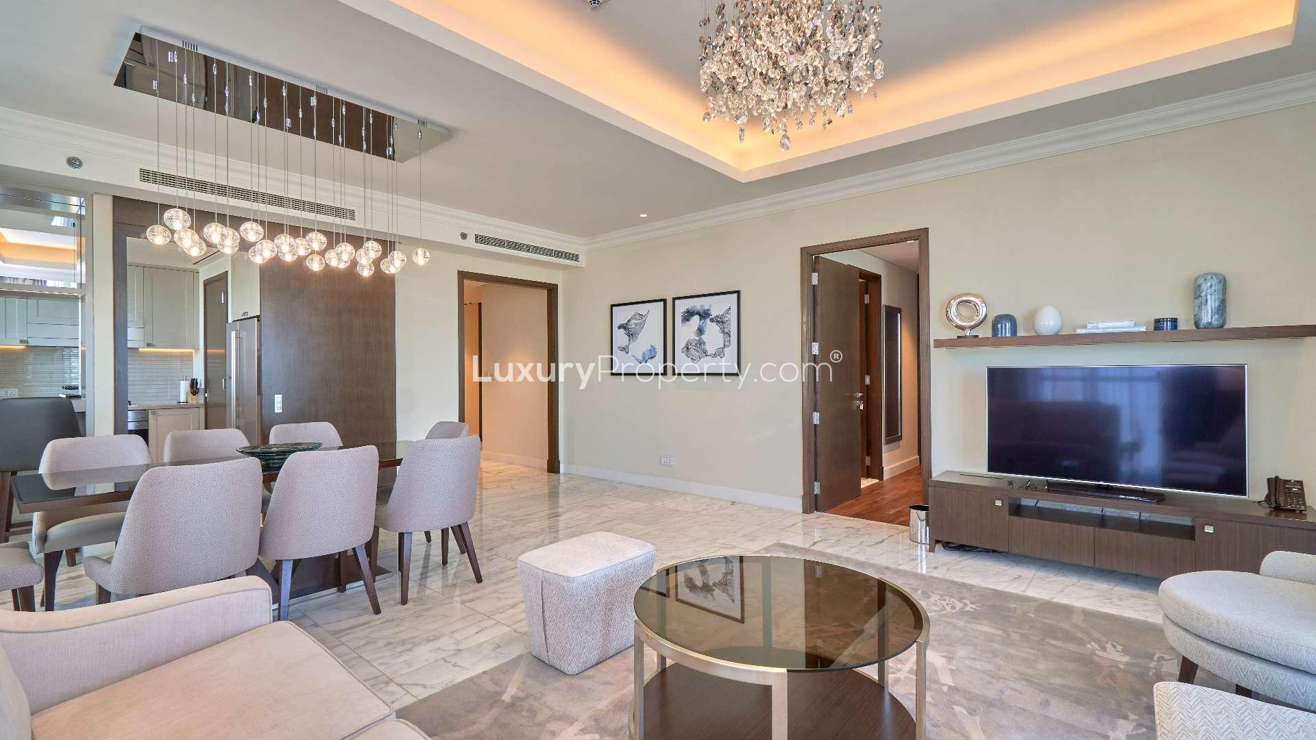 Luxurious living room in 3-bedroom apartment, Address Fountain Views, Downtown Dubai