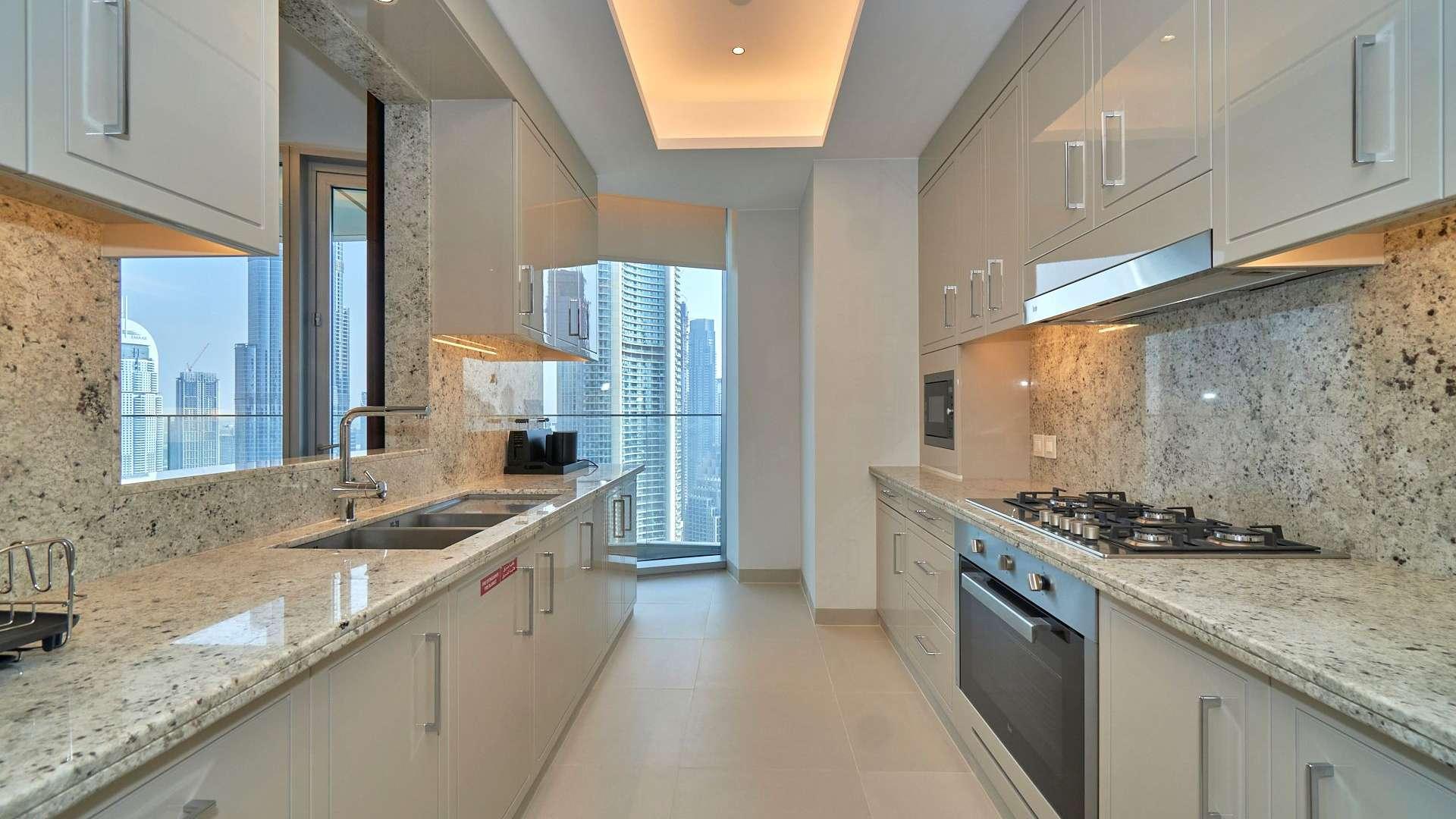 Luxurious bedroom with sea view in Downtown Dubai's Address Sky View Towers apartment