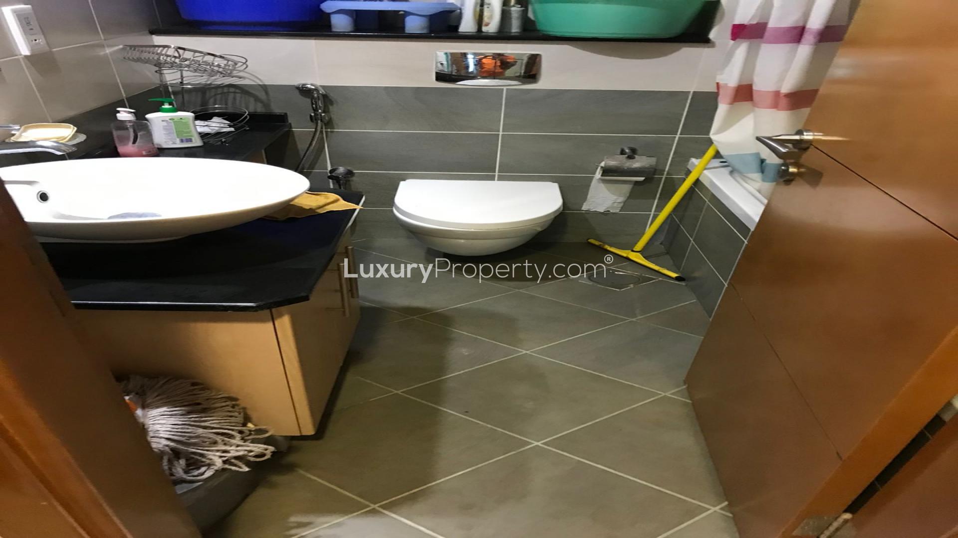 3-bedroom apartment with sea views in Ocean Heights, Dubai Marina, featuring modern interior