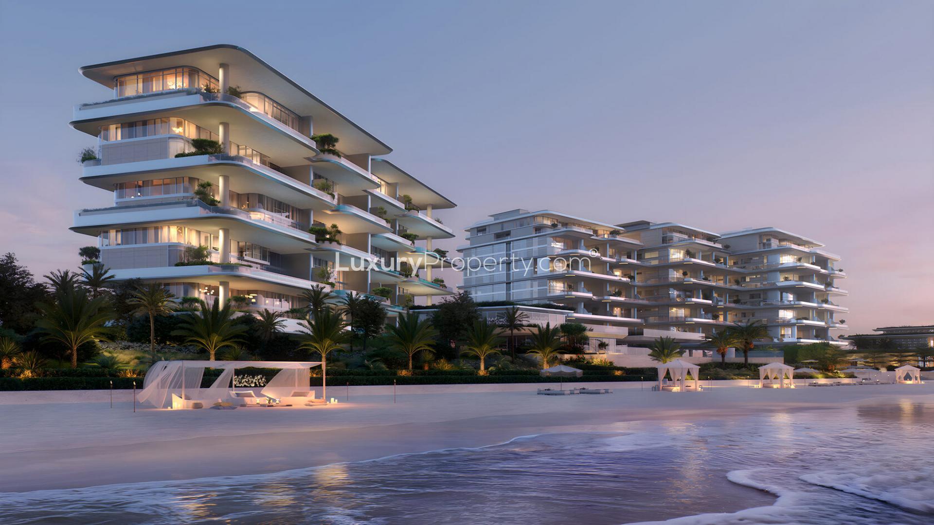 Luxury pool and skyline view from ELA Residences duplex, Palm Jumeirah