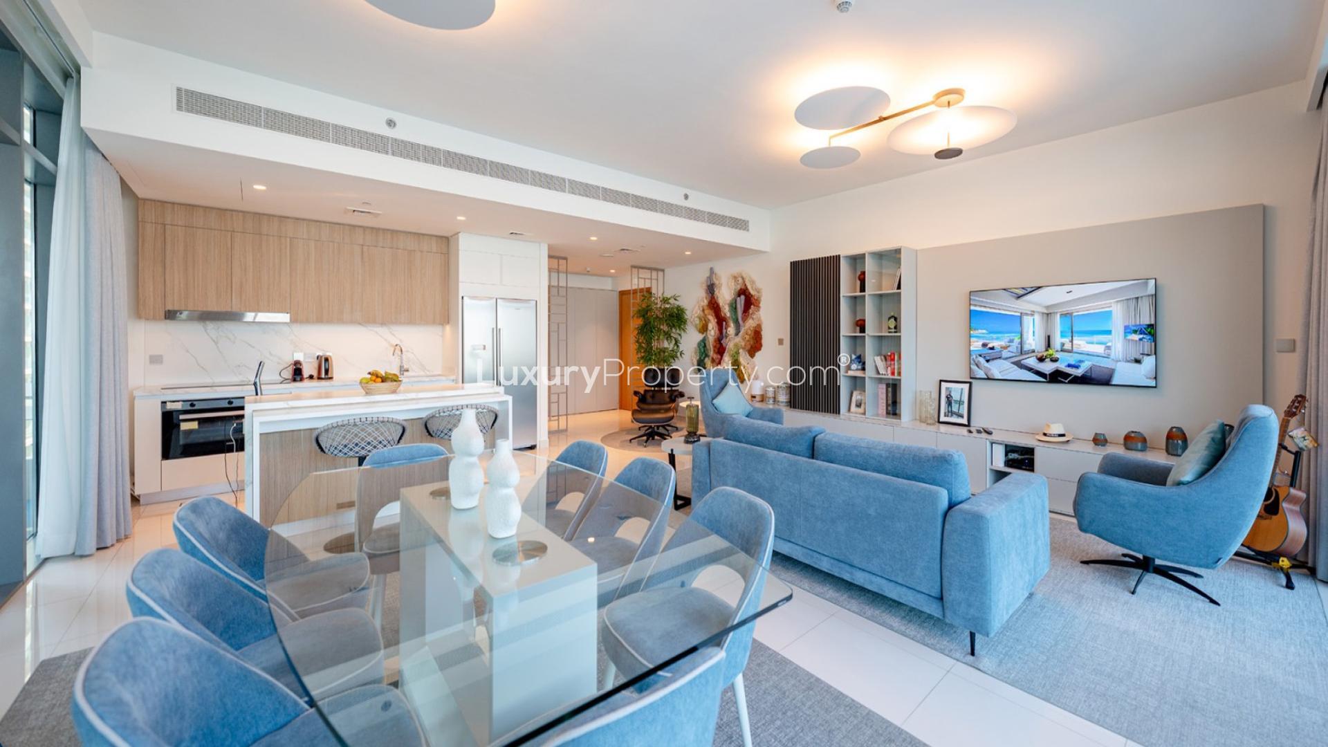 Modern living room in Beach Vista Apartments, Dubai Harbour, with sea view and elegant decor