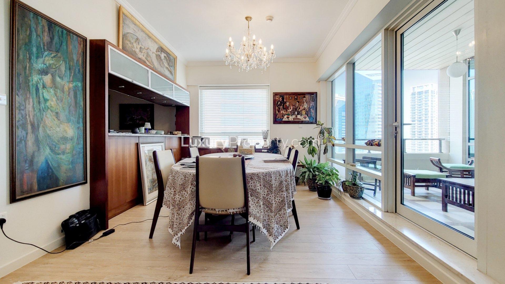 High-floor three-bedroom apartment living room with Marina view in Al Sahab, Dubai Marina