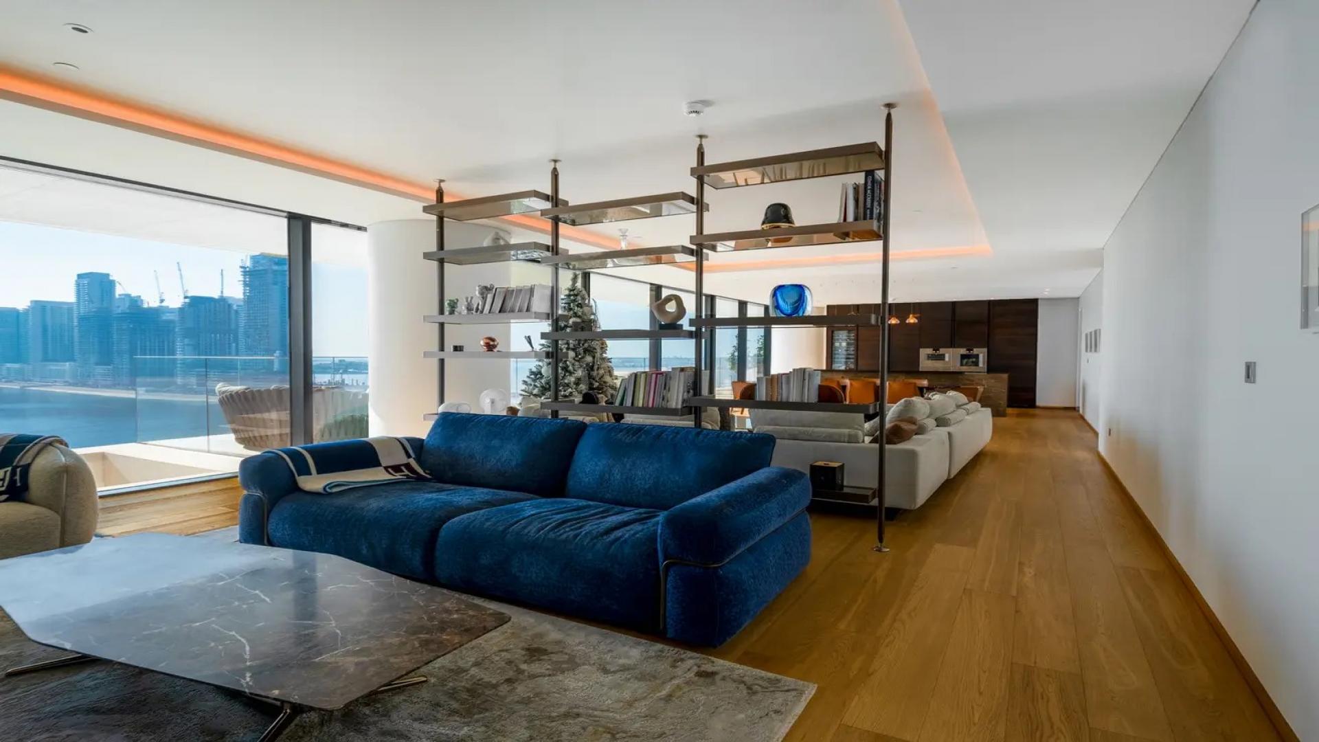 High floor apartment balcony with sea view at One Palm Jumeirah, Dubai