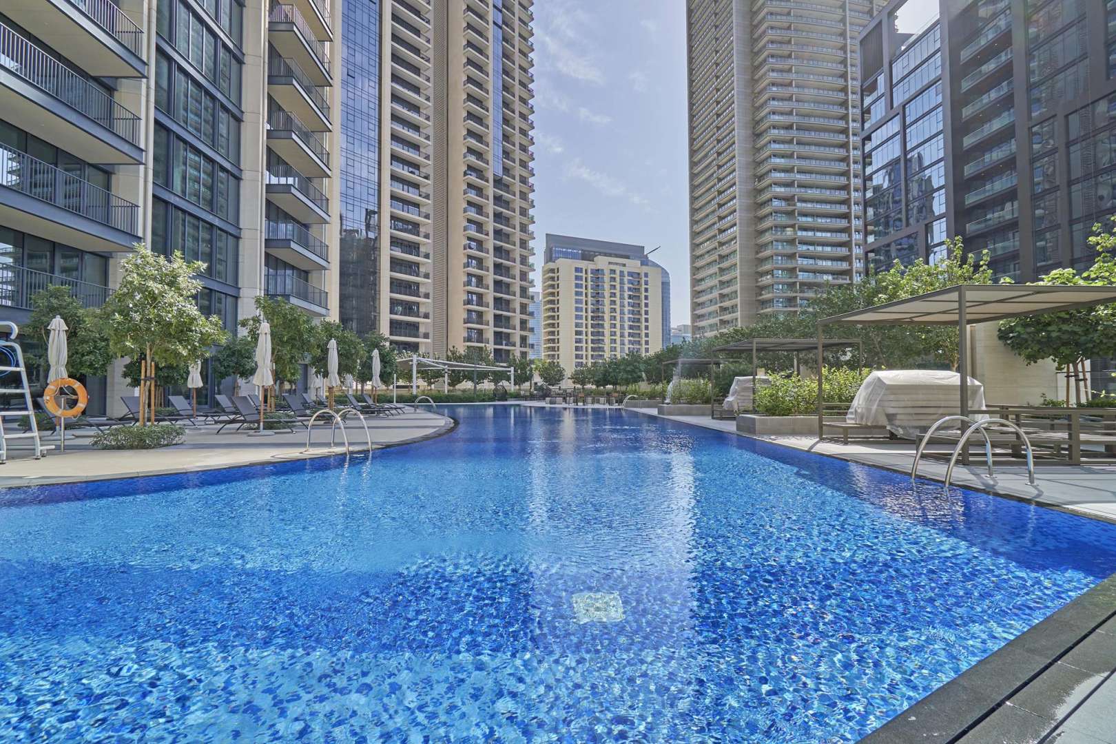 Spacious living area in three-bedroom apartment, BLVD Heights, Downtown Dubai, for sale