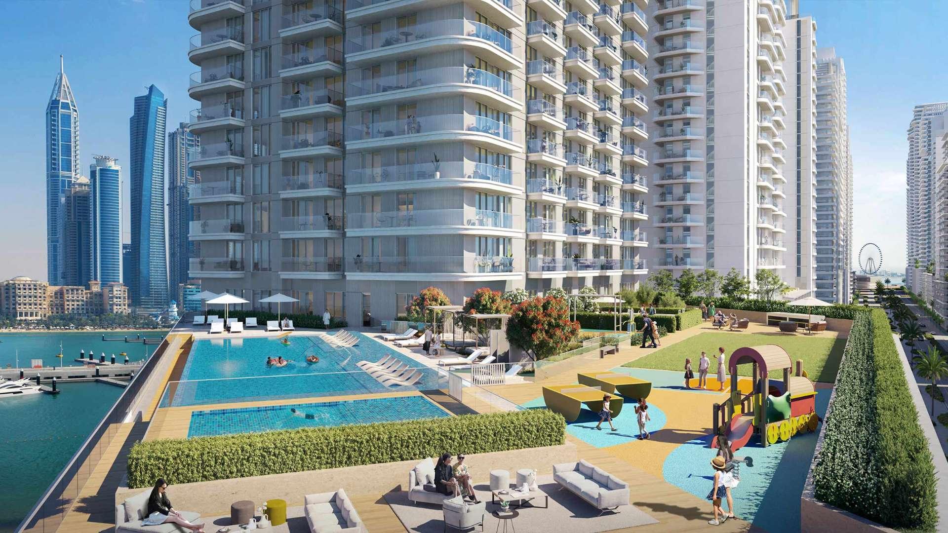 Luxurious bedroom with Palm Jumeirah view in Emaar Beachfront apartment, Dubai Harbour