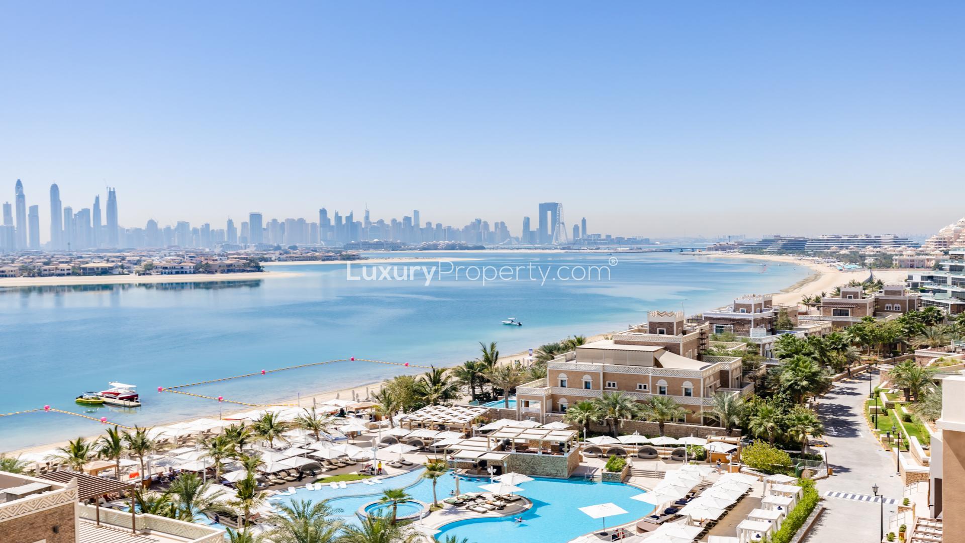 Three-Bed Furnished Apartment in Balqis Residence, Palm Jumeirah