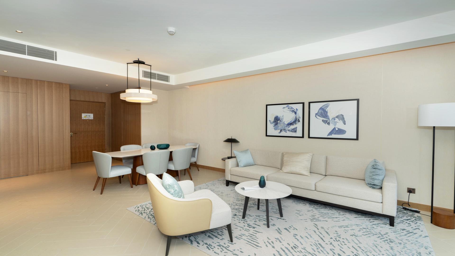 Aerial view of Downtown Dubai, showcasing luxury apartments and iconic Burj Khalifa skyline