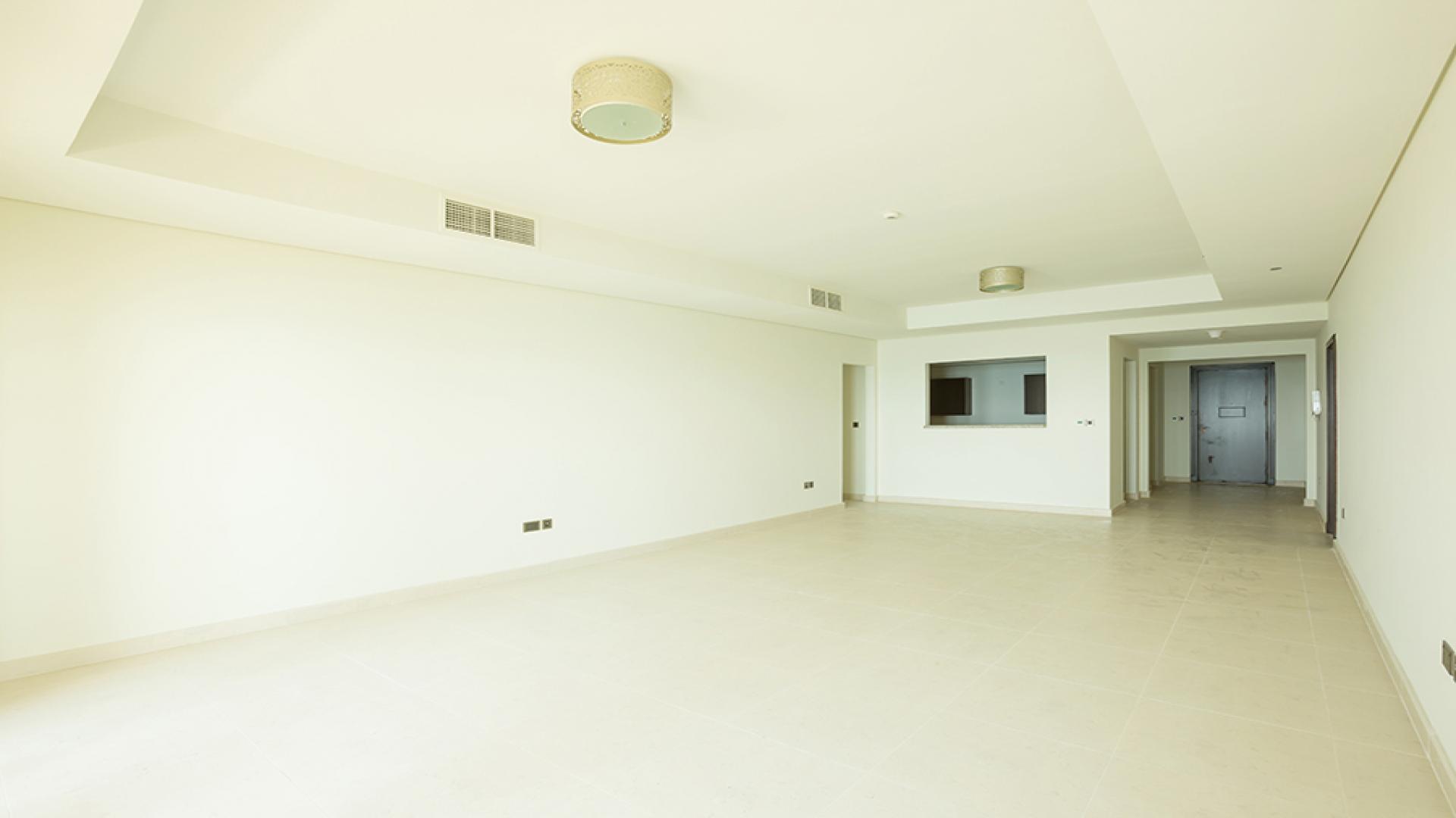 "Spacious balcony with sea view in Palm Jumeirah apartment for sale, Kingdom of Sheba.",Spacious living room in 3-bedroom Palm Jumeirah apartment, Kingdom of Sheba, for sale