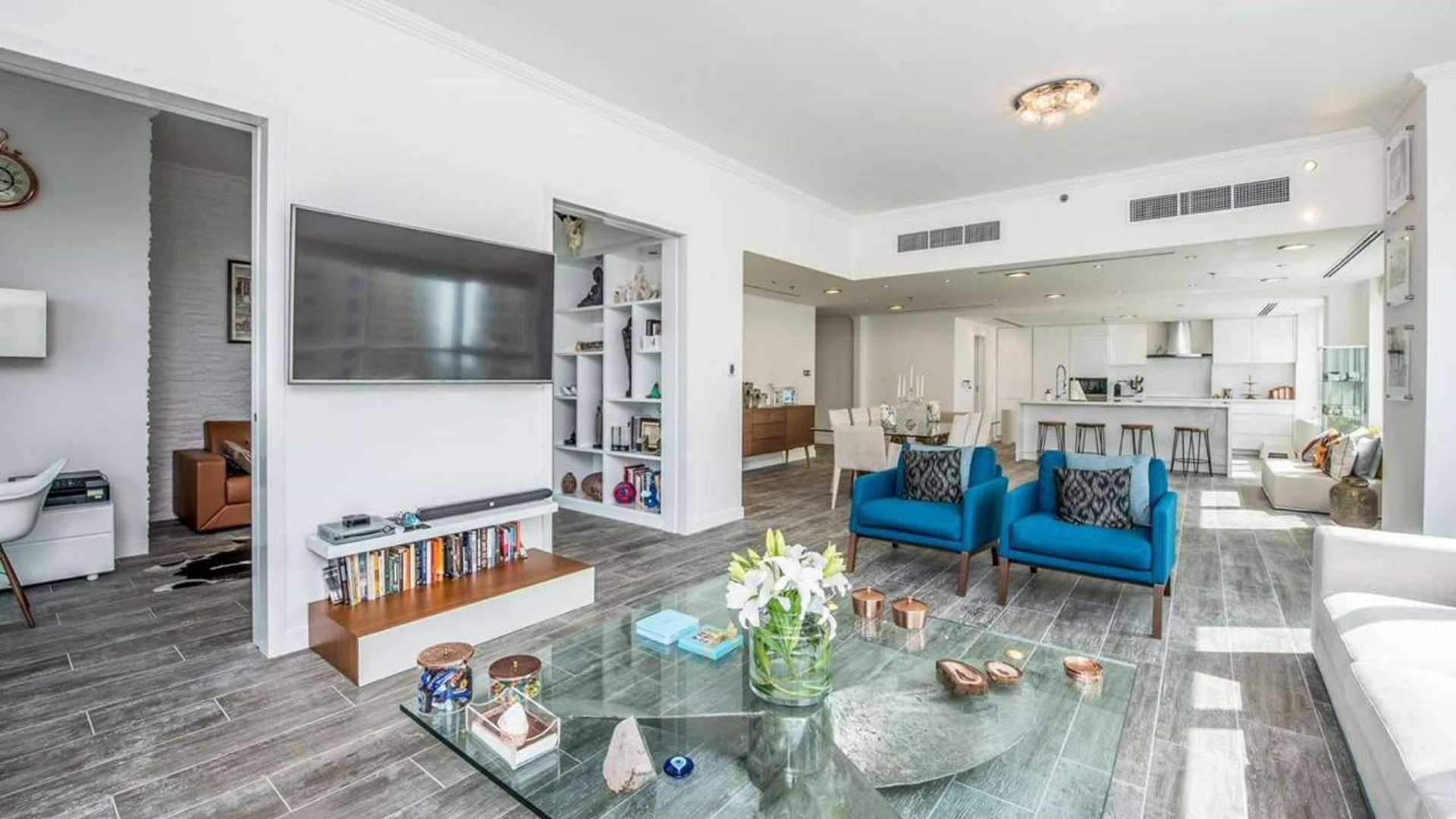 Modern kitchen in fully renovated Dubai Marina apartment, Marina Quays, with sleek white design