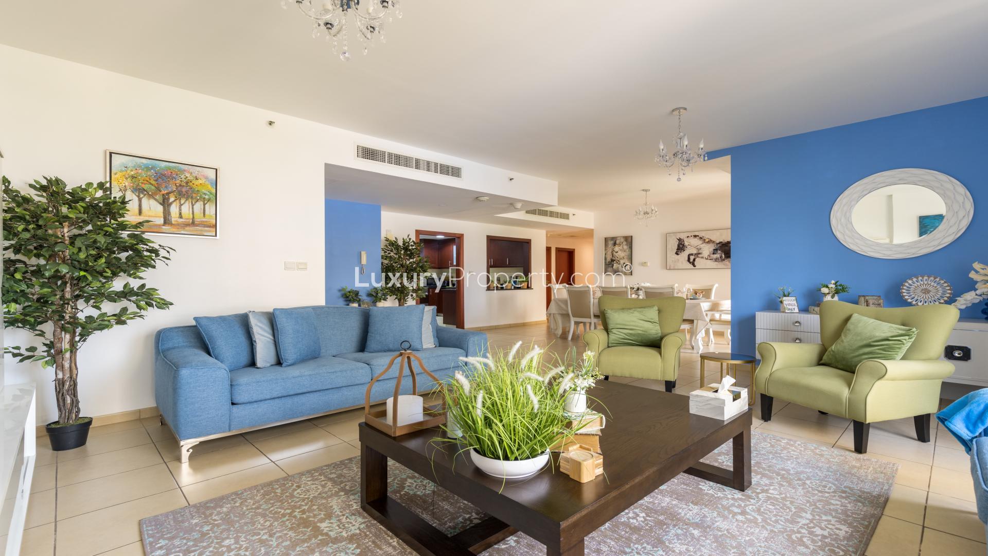 Spacious 3-Bedroom Apartment for Rent in Jumeirah Beach Resort with Pool Views