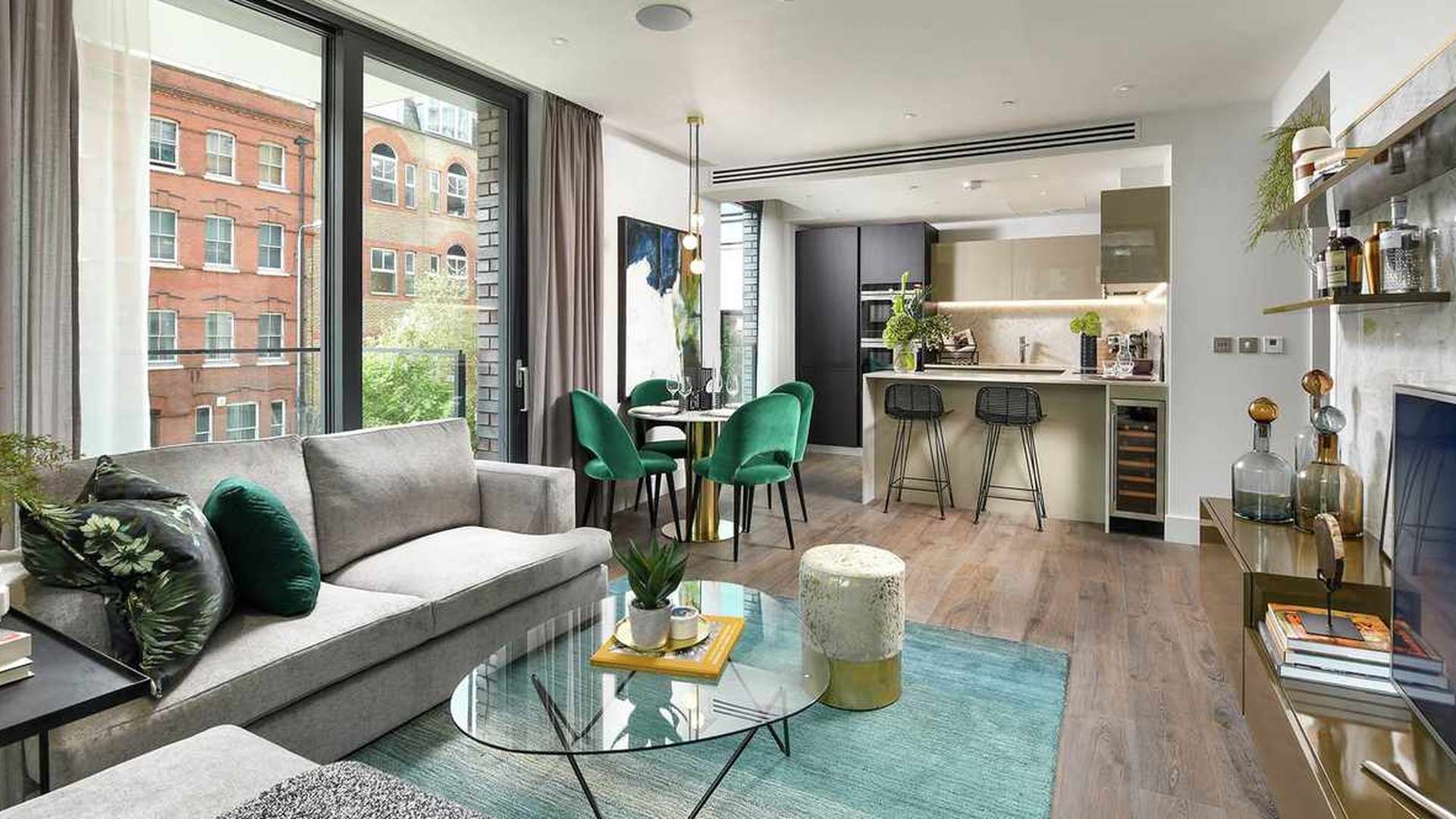 Gorgeous courtyard view of Neroli House, Aldgate apartment for sale, three bedrooms