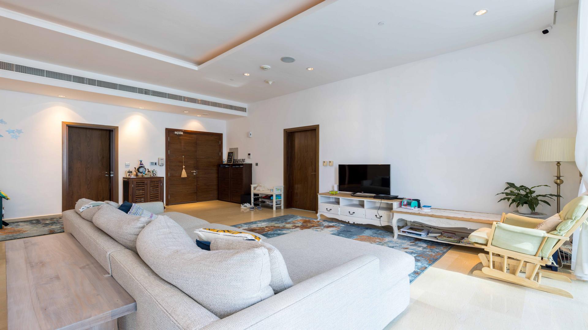 Living room with modern decor in Oceana Residences, Palm Jumeirah apartment for sale