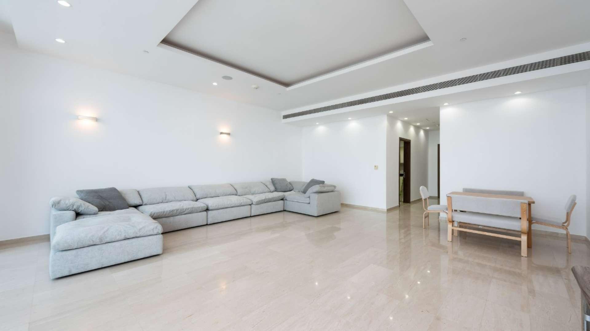 Bedroom with twin beds in Palm Jumeirah apartment, Oceana community, available for sale.