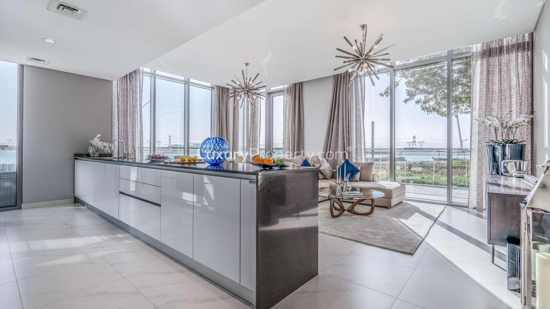 Luxurious bathroom with modern fixtures in Seagull Point apartment, MBR City