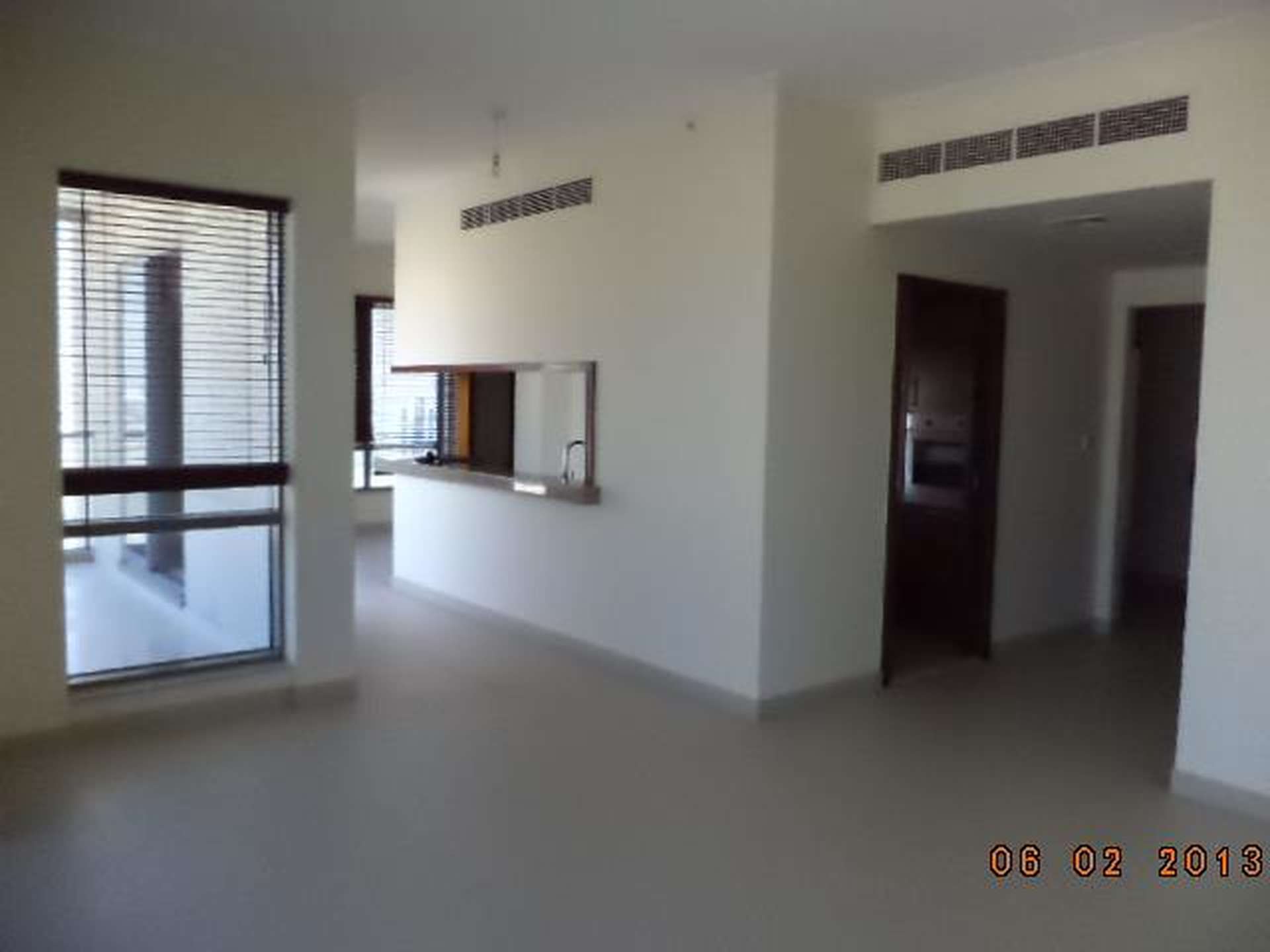 Laundry room with washer in 3-bedroom apartment, South Ridge, Downtown Dubai