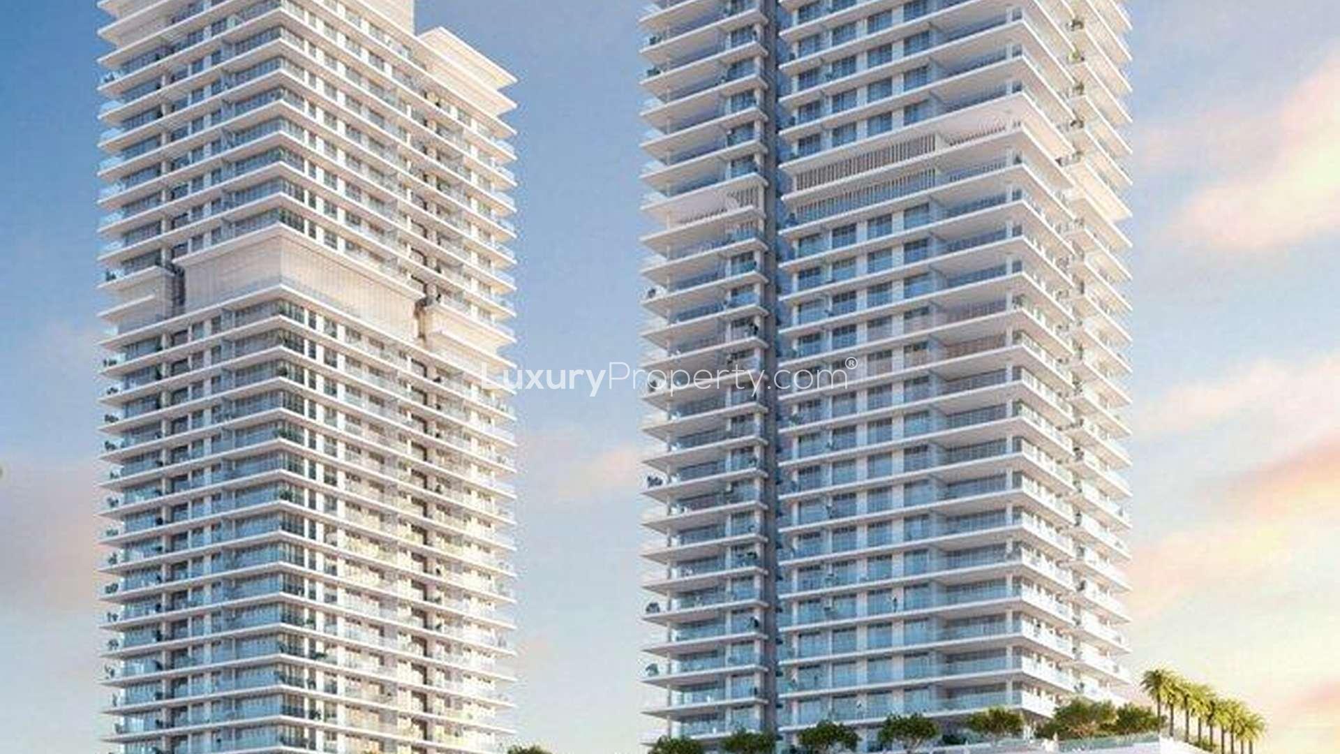 Aerial view of Emaar Beachfront, Dubai Harbour with pristine beach and turquoise waters