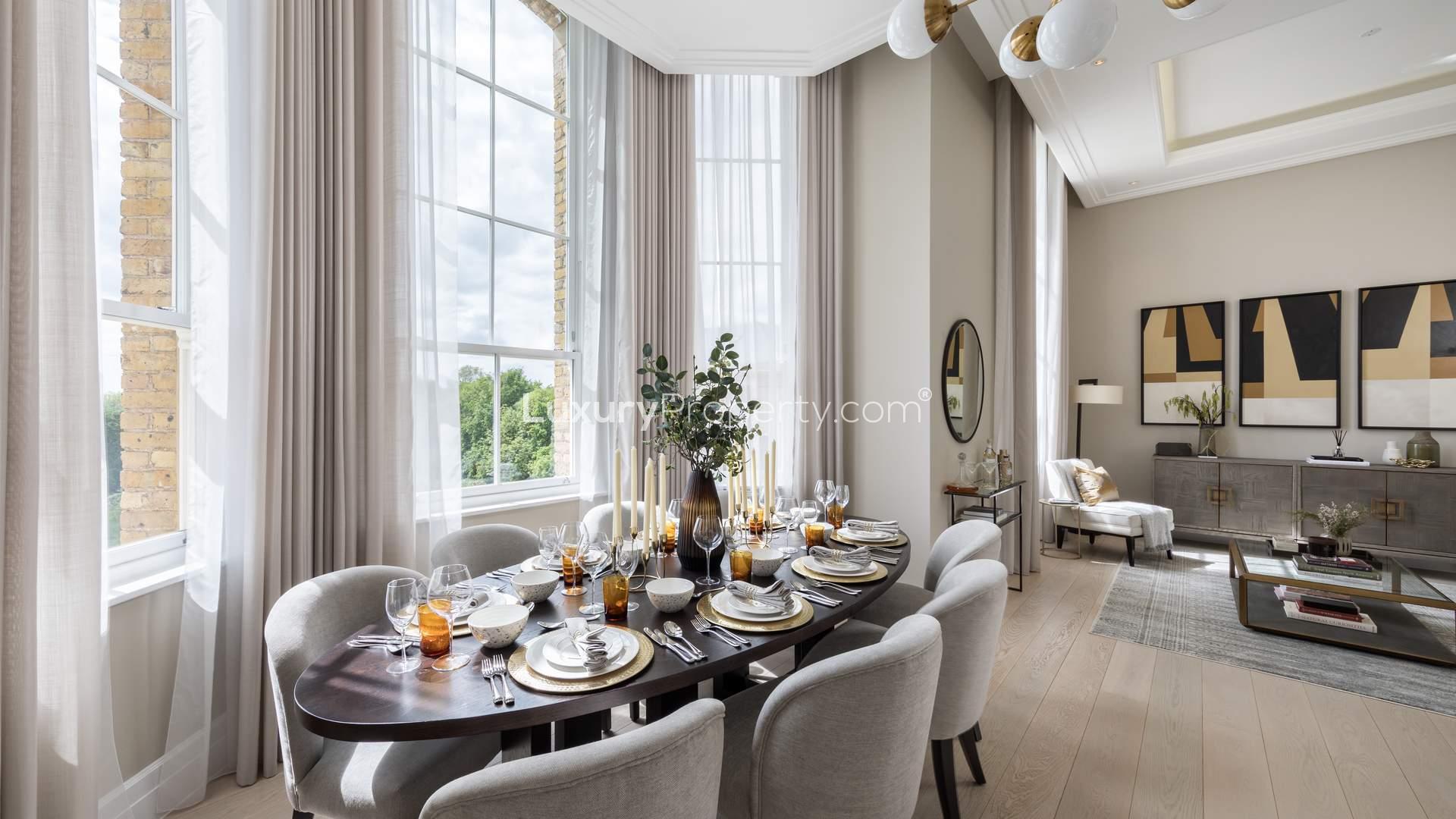 Luxurious bedroom in three-bedroom triplex apartment, Wimbledon Hill, London. Modern decor, elegant design