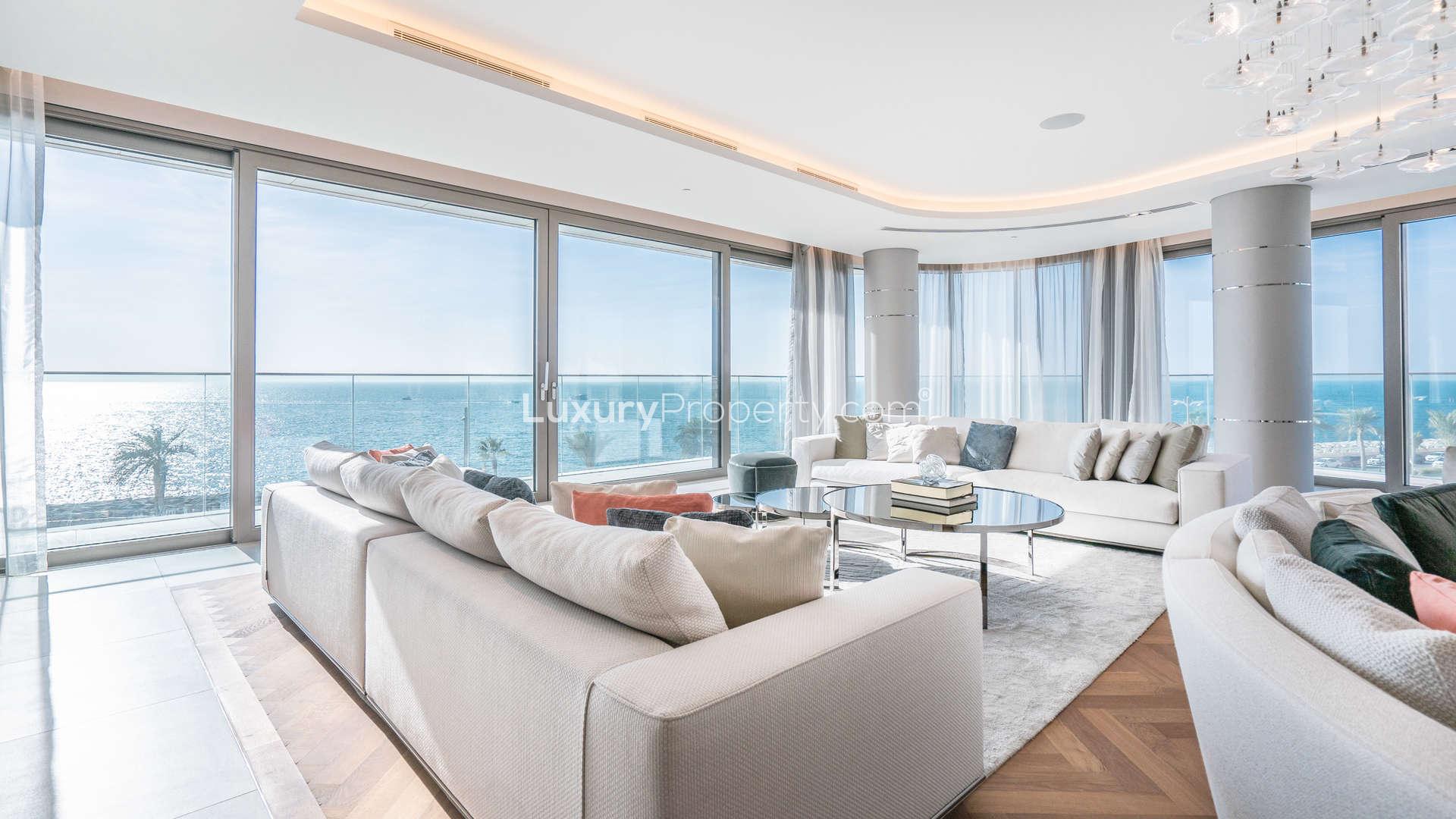 Luxurious living room in 3-bedroom penthouse, Alef Residences, Palm Jumeirah, with sea view