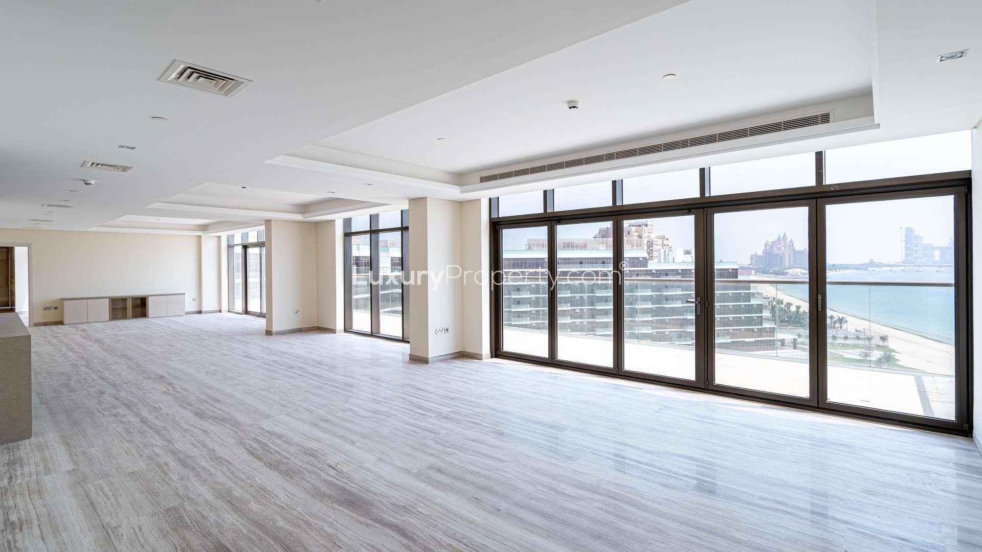 Modern penthouse exterior with pool, The 8, Palm Jumeirah, Dubai