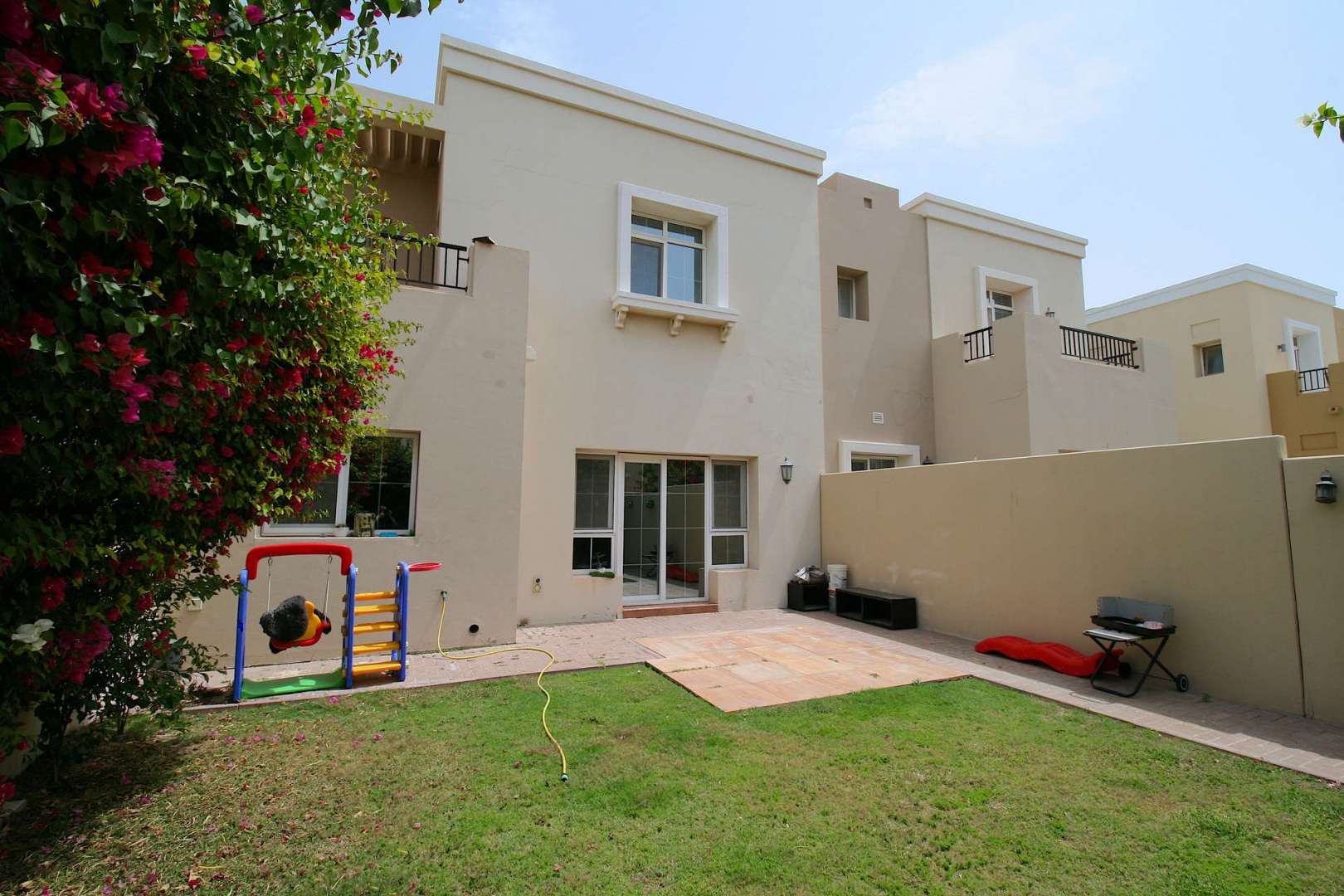 Backyard garden of 3-bedroom villa in Al Reem 2, Arabian Ranches for rent
