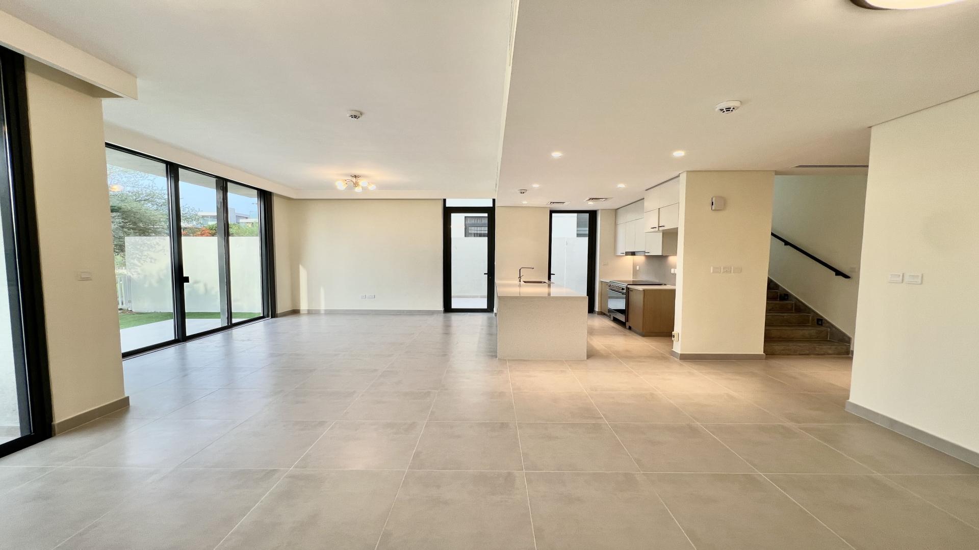 Luxurious 3-bedroom villa exterior with garden in Club Villas, Dubai Hills Estate