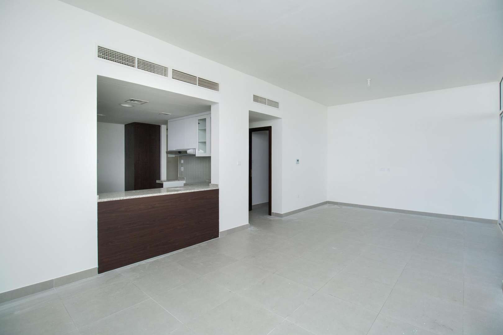 Bright living area in Type 3 semi-detached townhouse, Arabella, Mudon for rent