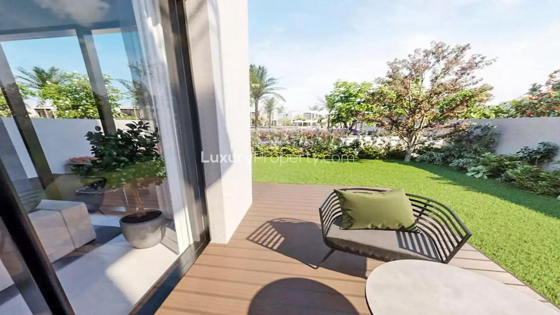 Charming townhouse patio with lush garden view in Cherrywoods, Dubailand for rent