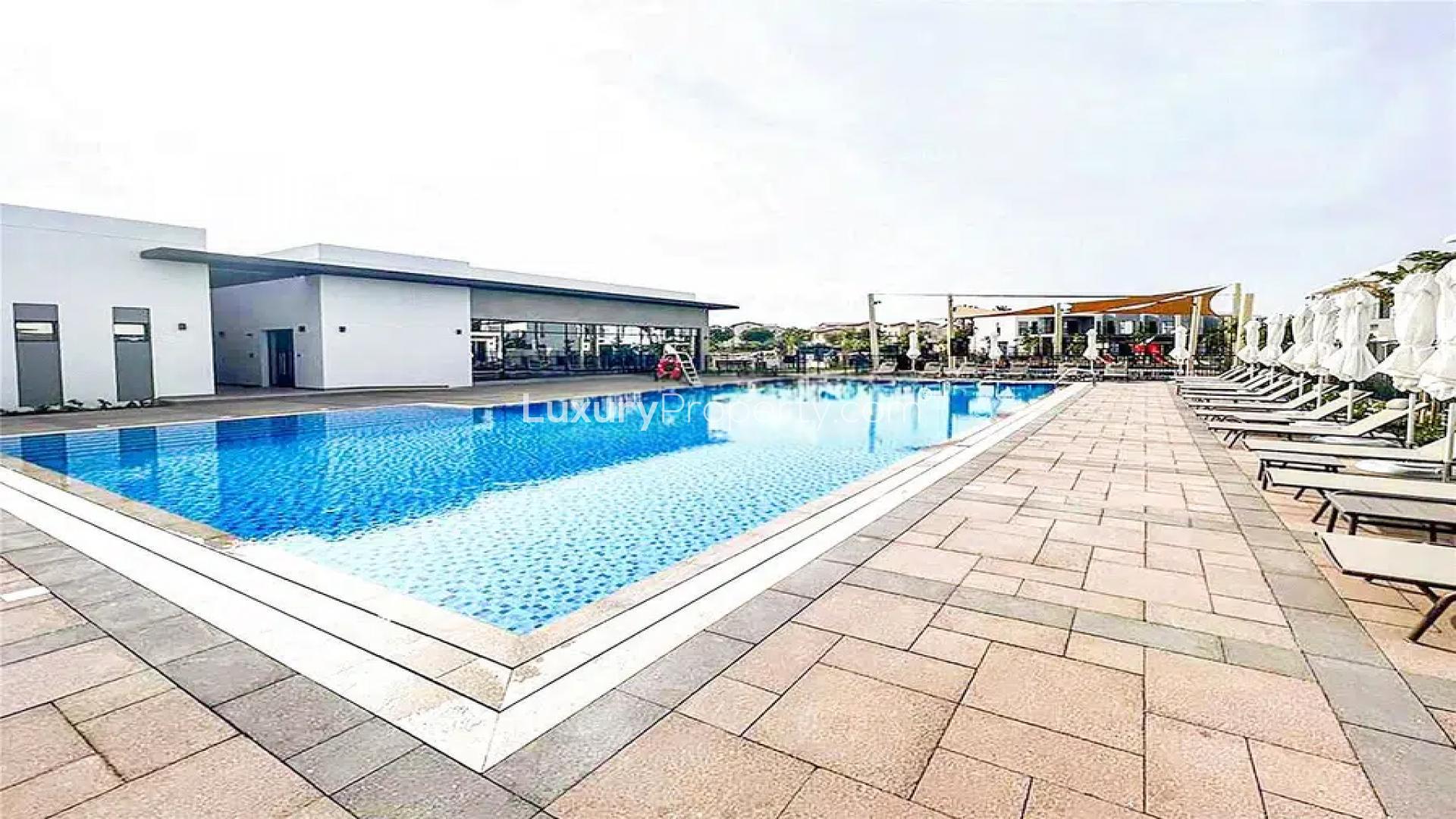 Luxurious living room in 3-bedroom townhouse, Arabian Ranches 2, Dubai, available for rent