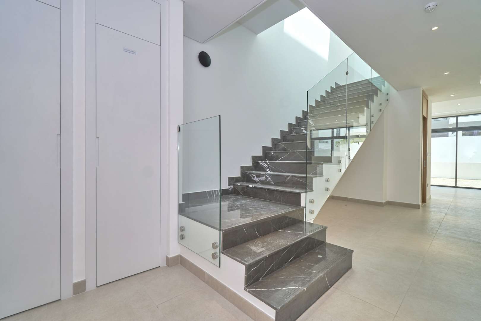 Modern 3-bedroom townhouse exterior in Jumeirah Luxury, Jumeirah Golf Estates, available for rent