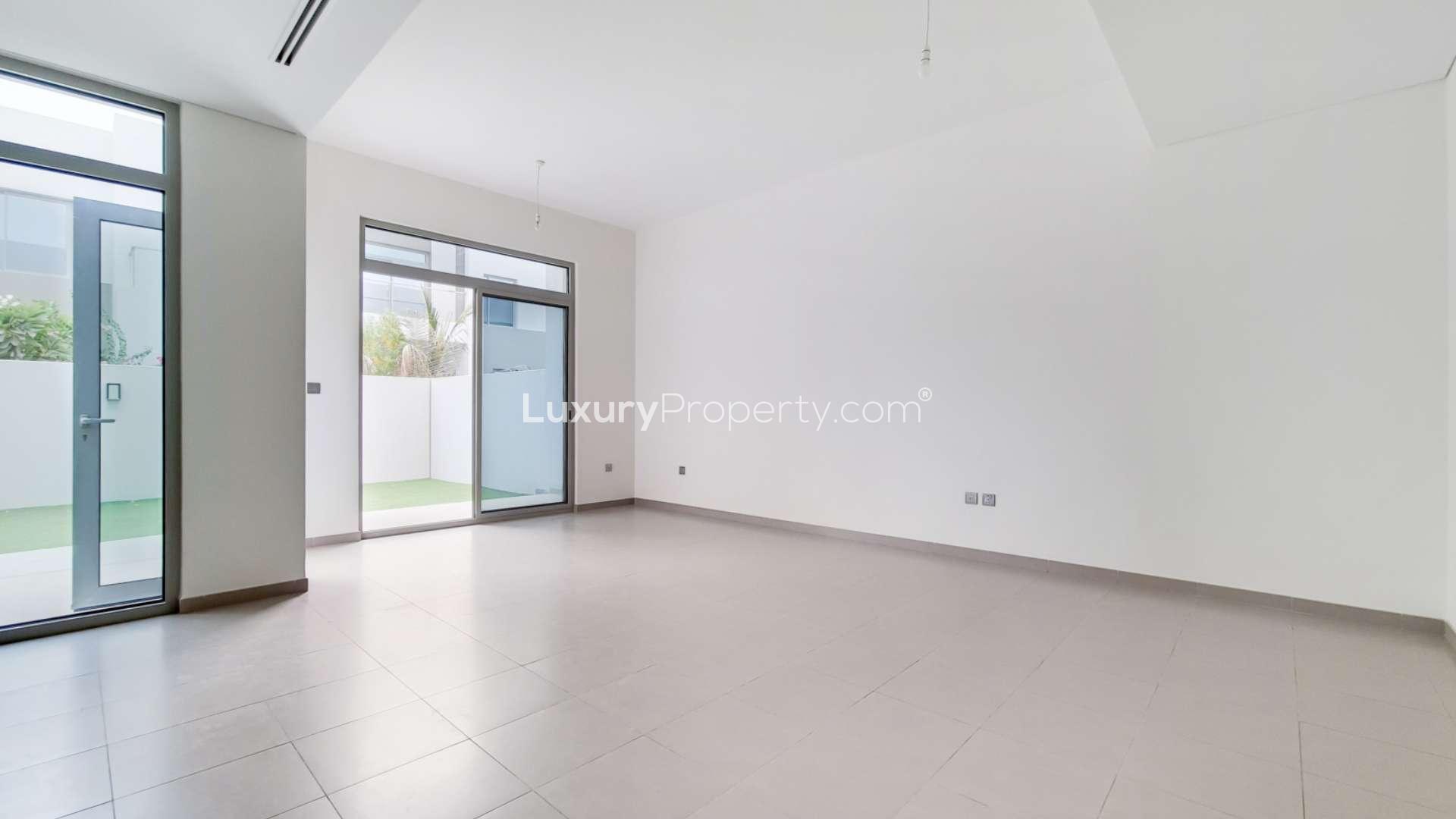 Modern open-plan living area in 3-bed townhouse, Arabian Ranches 2, Reem Community