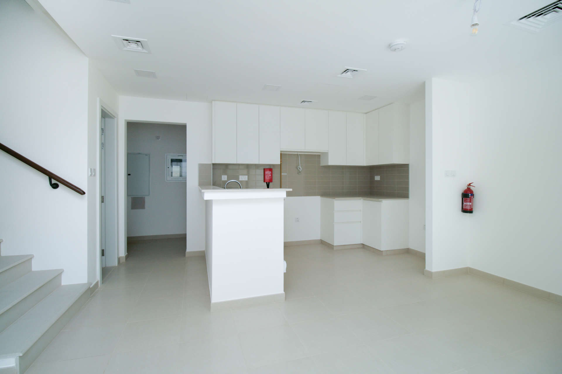 Spacious backyard of 3-bedroom townhouse for rent in Safi, Town Square, Dubai