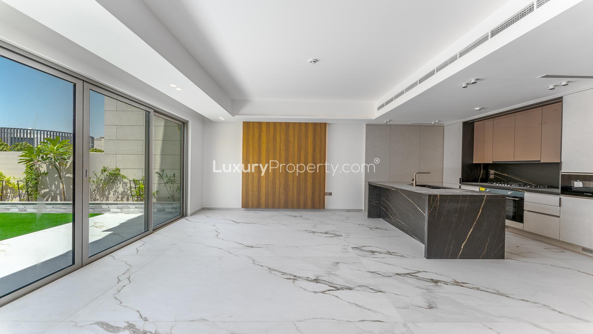Modern kitchen with marble flooring in Jumeirah Golf Estates townhouse, Jasmine Lane, LP45137