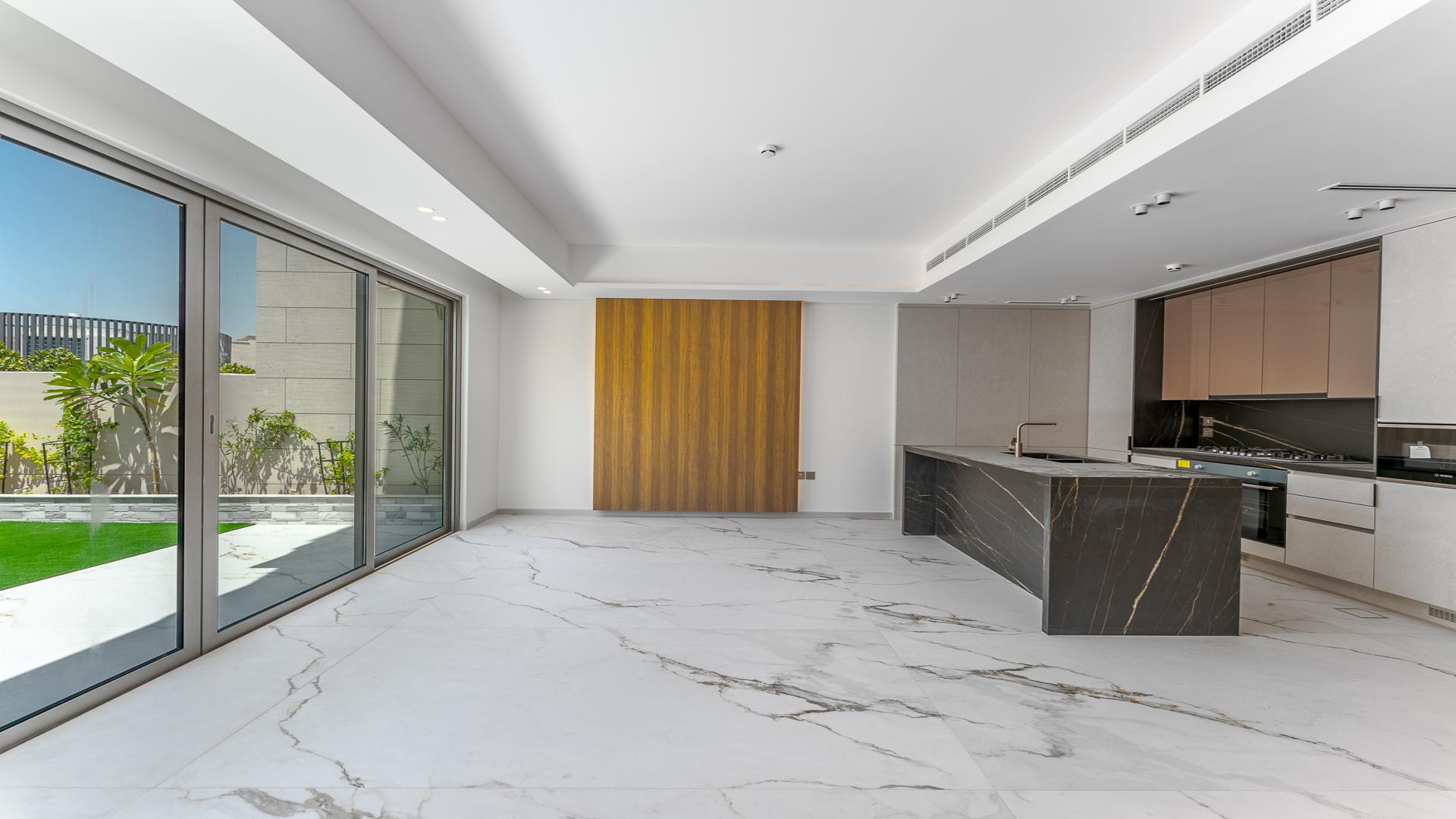 Modern kitchen with marble flooring in Jumeirah Golf Estates townhouse, Jasmine Lane, LP45137
