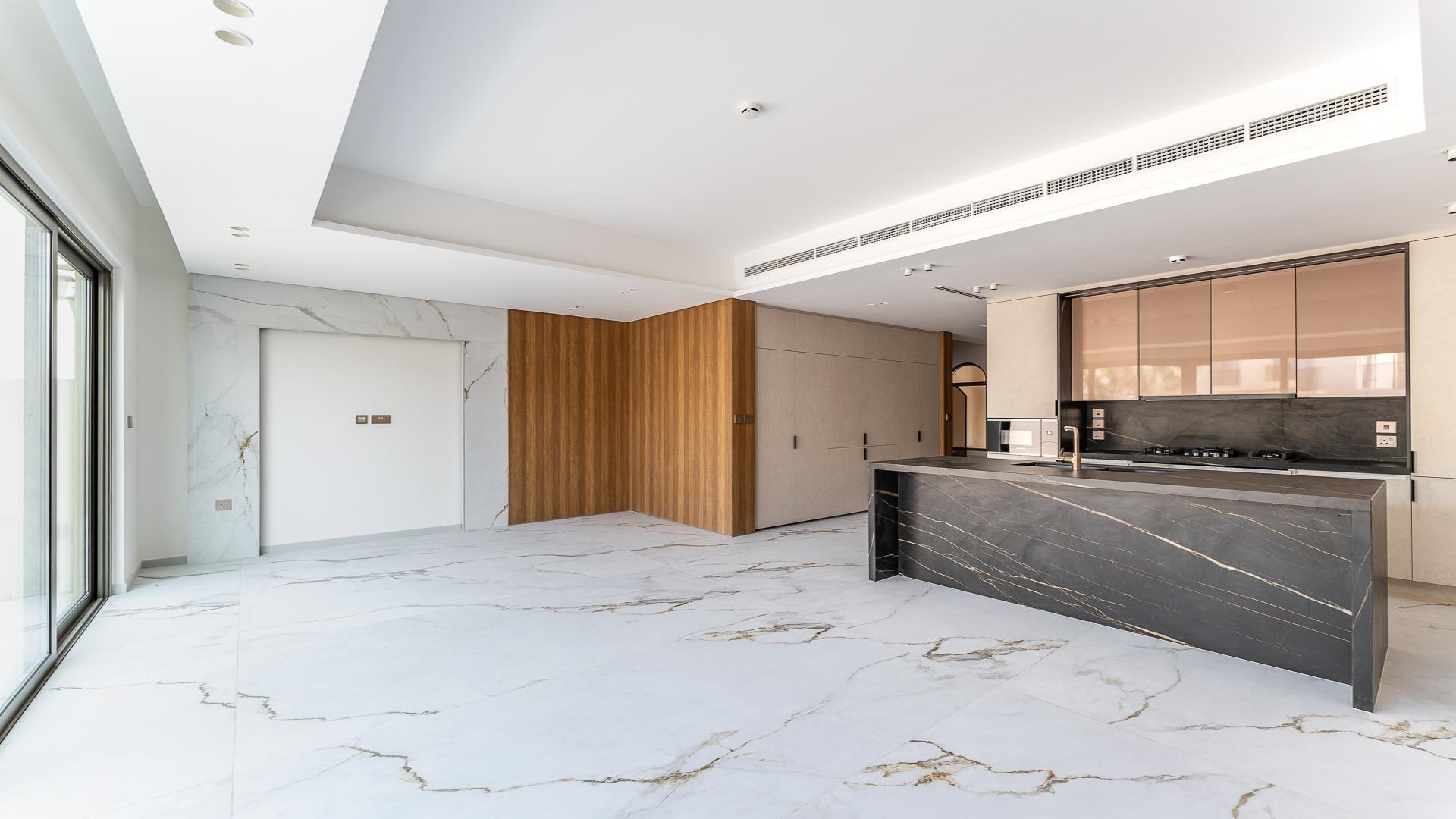 Three bedroom townhouse patio with pool view in Jasmine Lane, Jumeirah Golf Estates