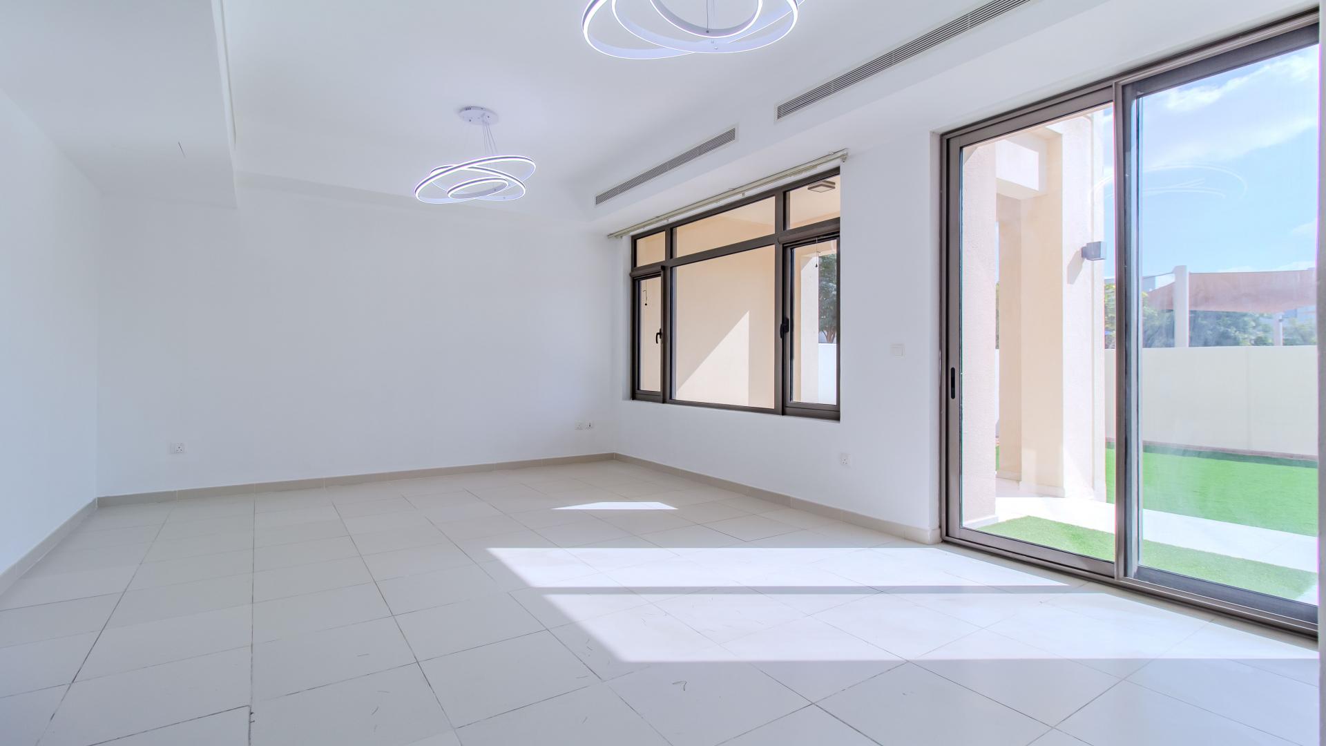 Stunning 3-bed townhouse with garden in Mira Oasis, Reem community, for rent