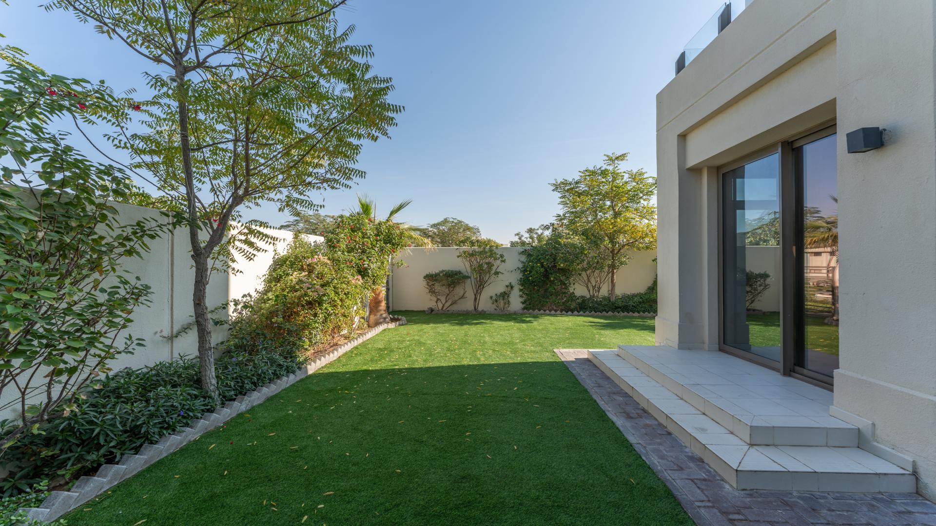 Single row townhouse with lush garden in Mira Oasis, Reem community