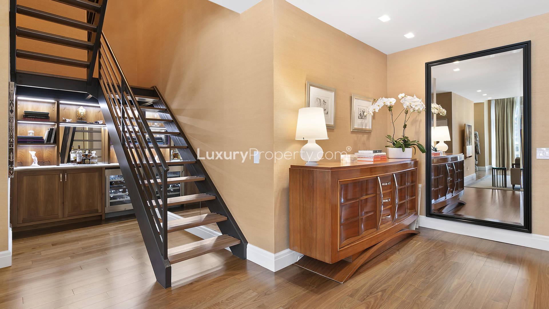 Luxurious living room in Manhattan townhouse duplex at 555 West 59th Street, New York