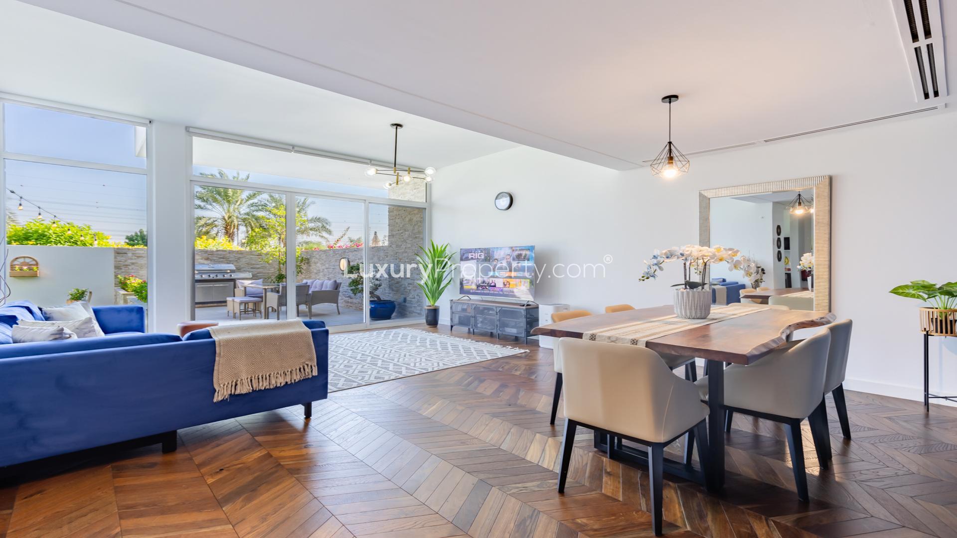 Exterior view of Arabella Townhouse with garden in Mudon community, LP38977