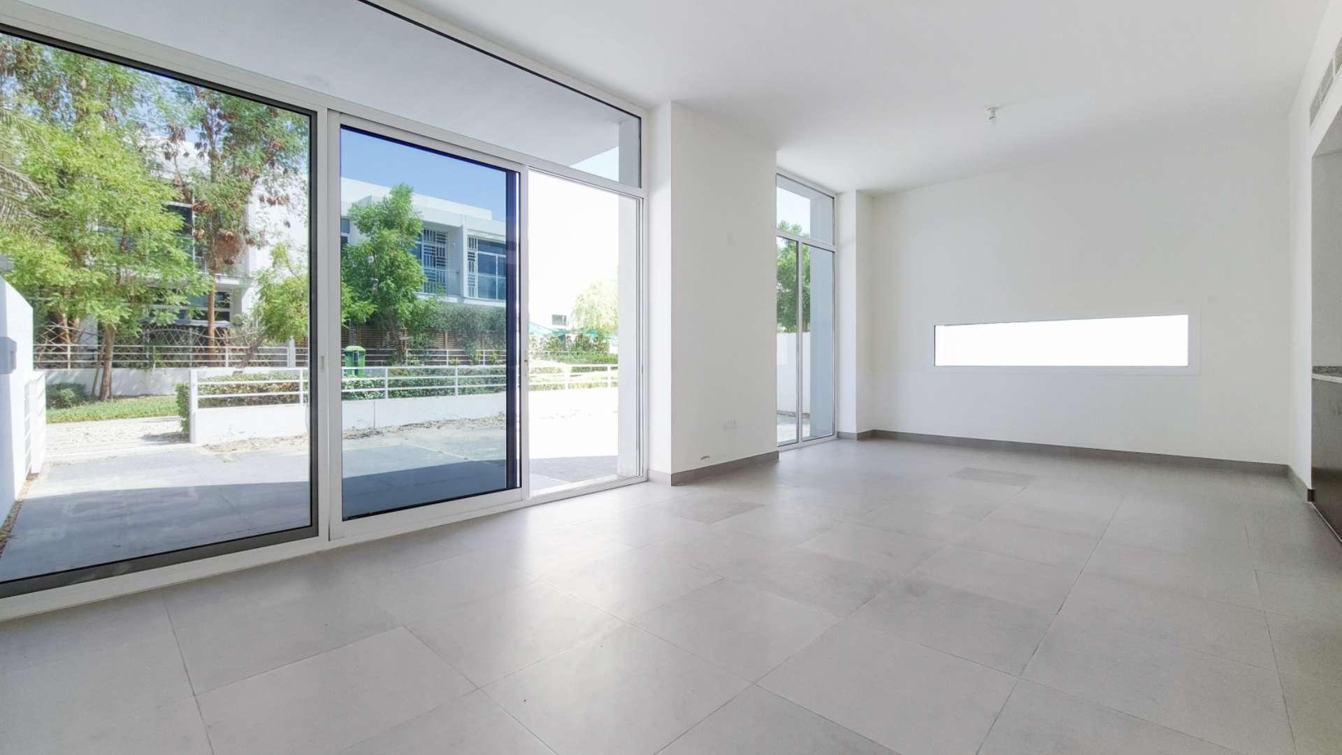 Beautiful single row semi-detached townhouse path in Arabella Townhouses, Mudon community, for sale