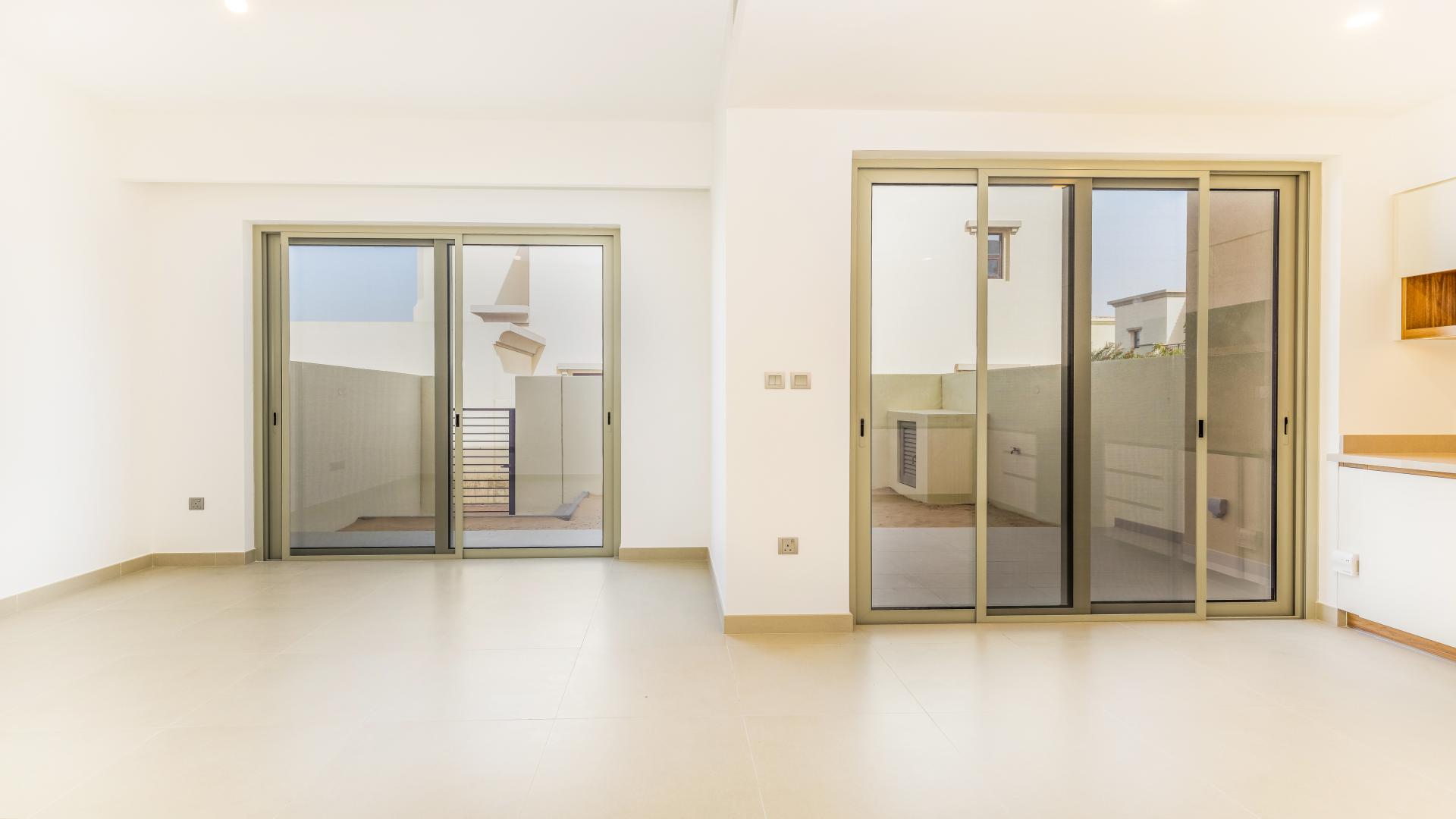 Brand new three-bedroom townhouse for sale in Camelia, Arabian Ranches 2, single row