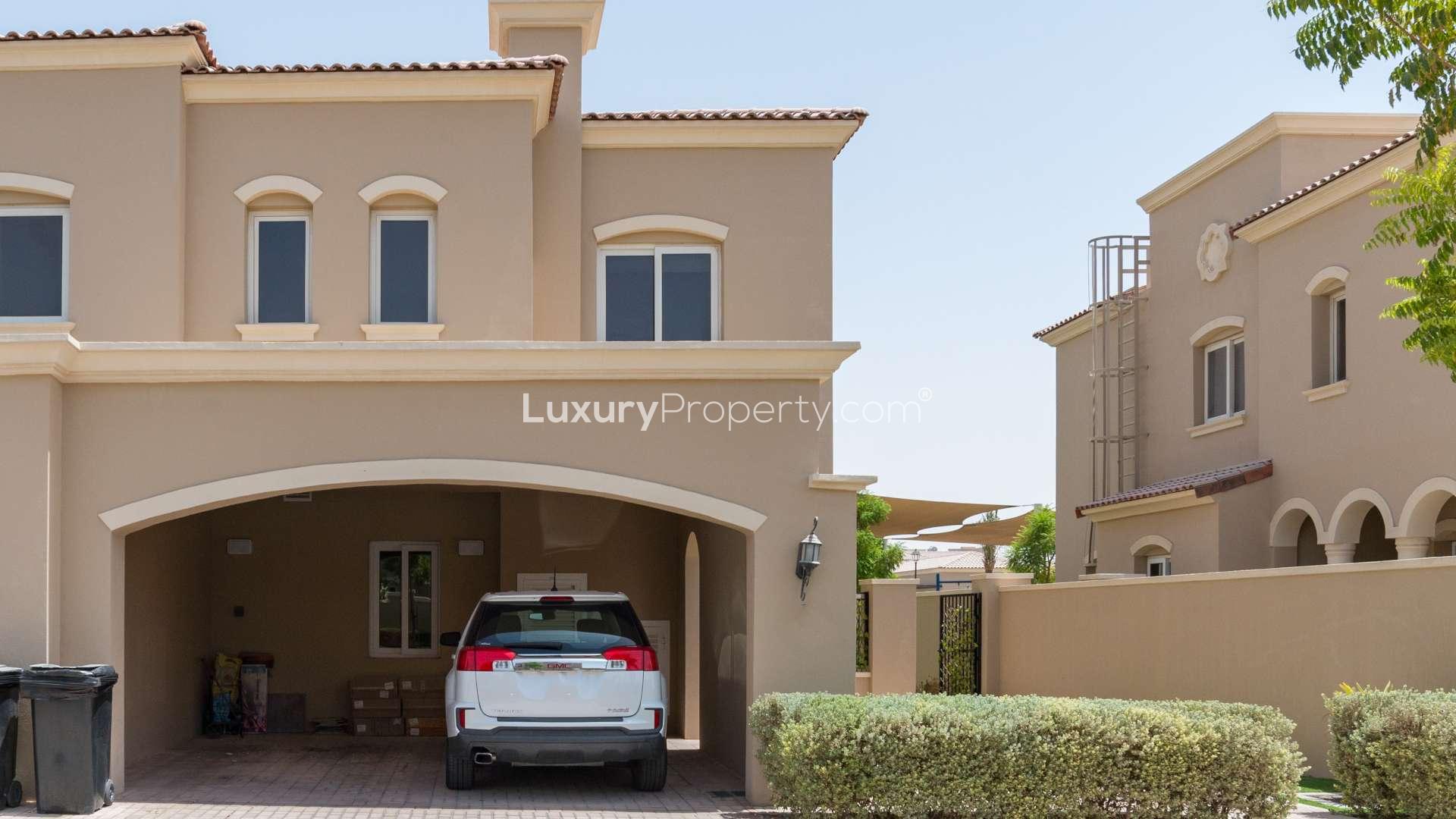 N/A,Sale townhouse exterior in Serena, Casa Dora community with garage and driveway