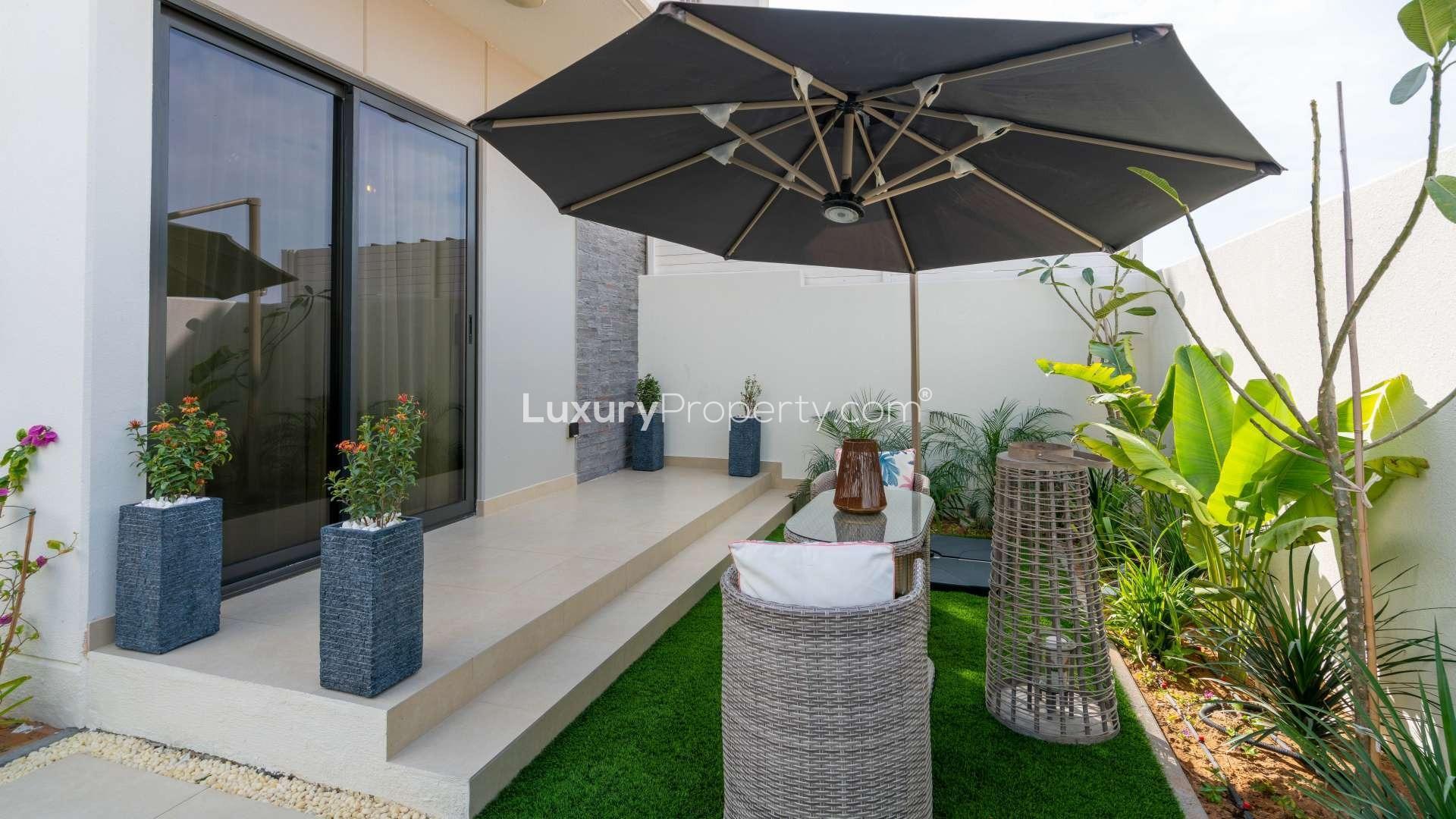 Gorgeous 3-Bedroom Corner Townhouse for Sale in Damac Hills 2, Dubai Akoya