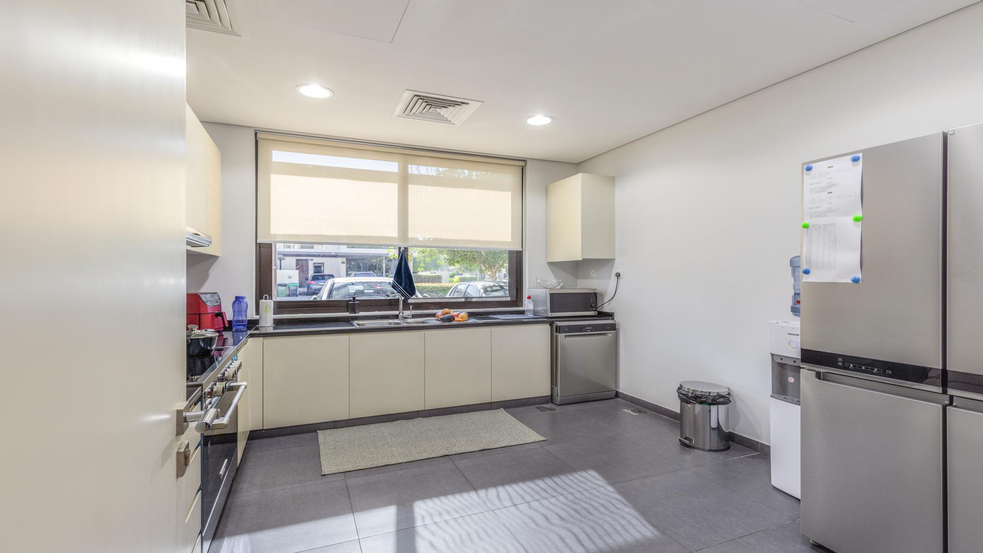 Upper hallway in Topanga townhouse, Damac Hills. Bright and modern interior design. For sale