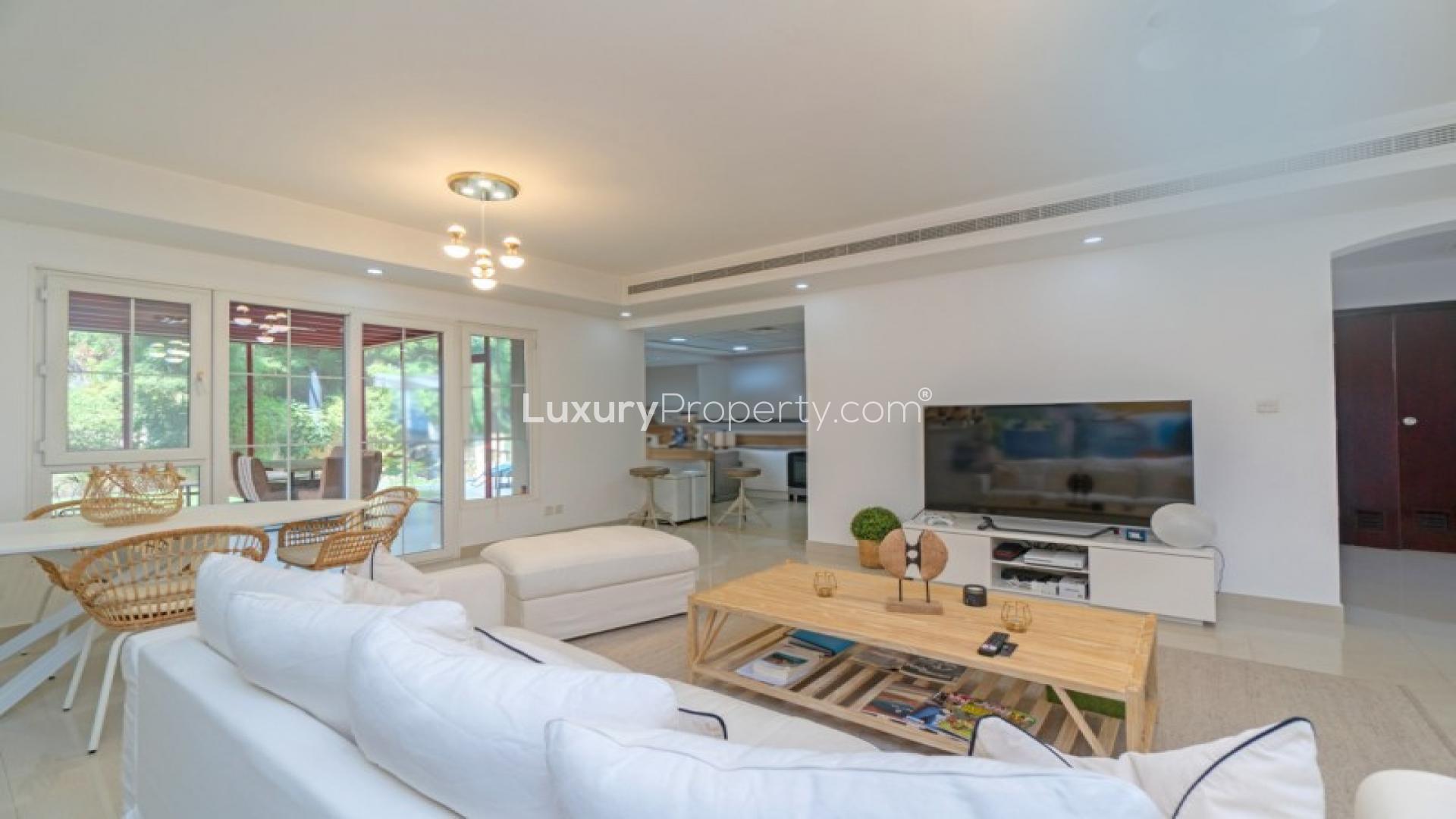 Living room in 3-bedroom townhouse for sale, Al Reem, Arabian Ranches, bright and modern decor