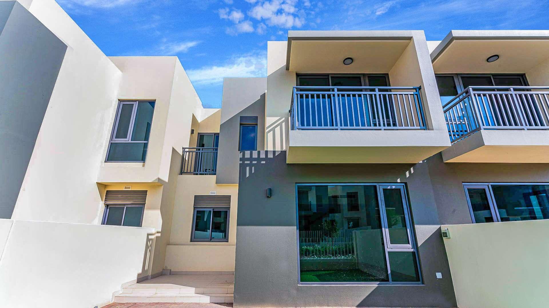 Modern townhouse exterior in Maple, Dubai Hills Estate; 3-bedroom villa for sale